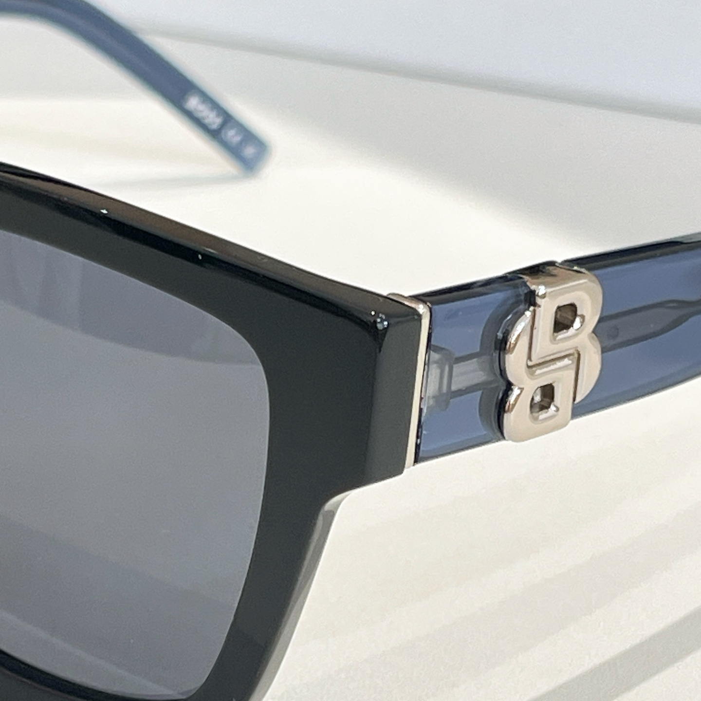 BOSS✨✨✨MODEL: 1744/S✨✨✨SIZE: 140✨✨✨原装货品～～