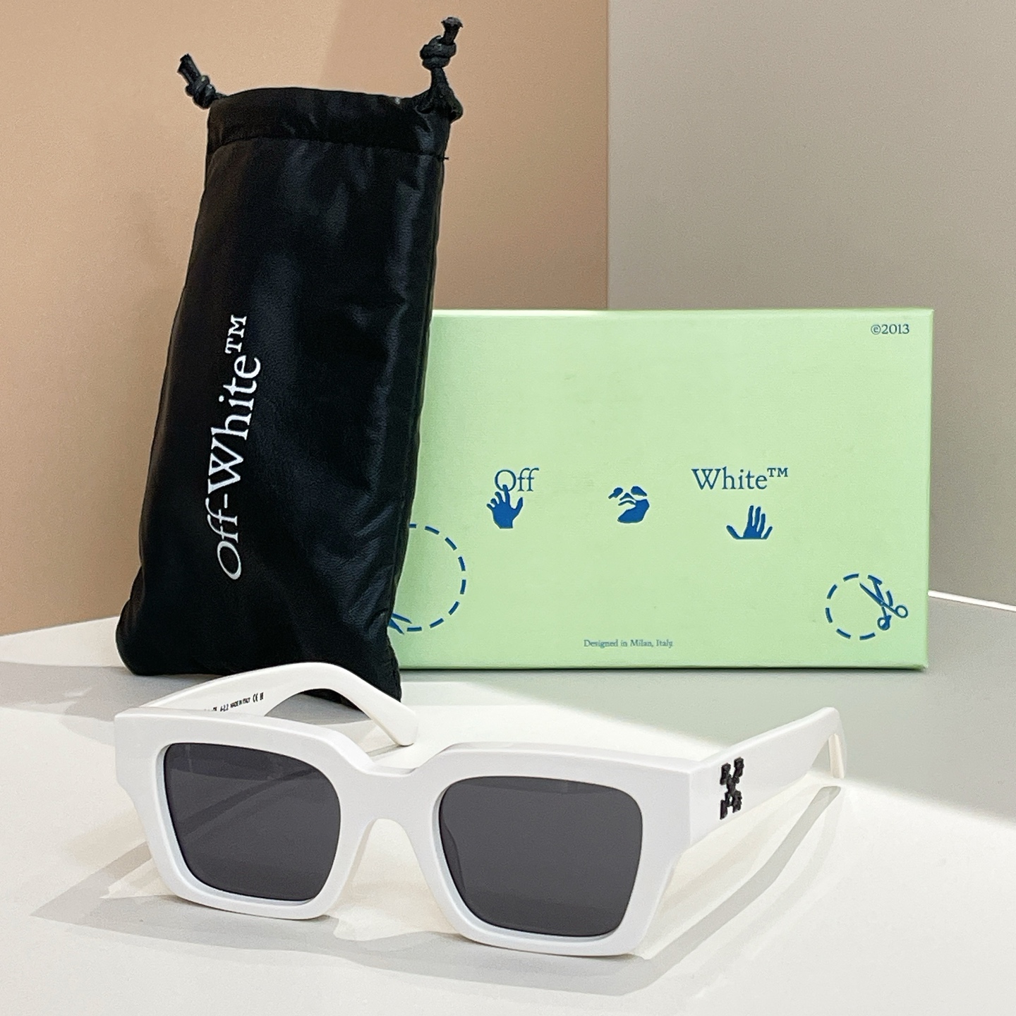 OFF WHITE🍂🍂🍂MODEL:OERI008🍂🍂🍂SIZE:50口22-145🍂🍂🍂