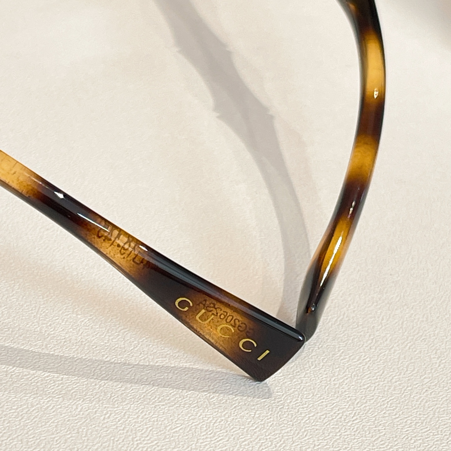 GUCC*🐝🐝🐝MODEL：GG2062SA🐝🐝🐝SIZE：54口19-145🐝🐝🐝高版本～～