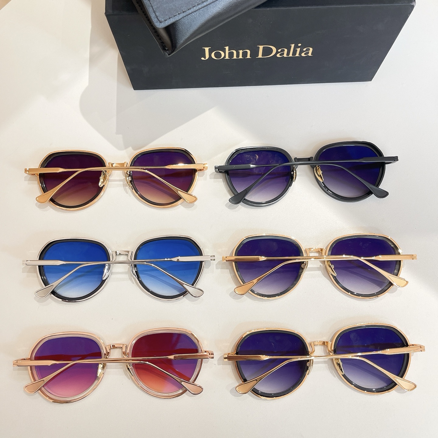 John Daila🌟🌟🌟MODEL: JOHNDALIASCARLETT🌟🌟🌟SIZE: 52口22-