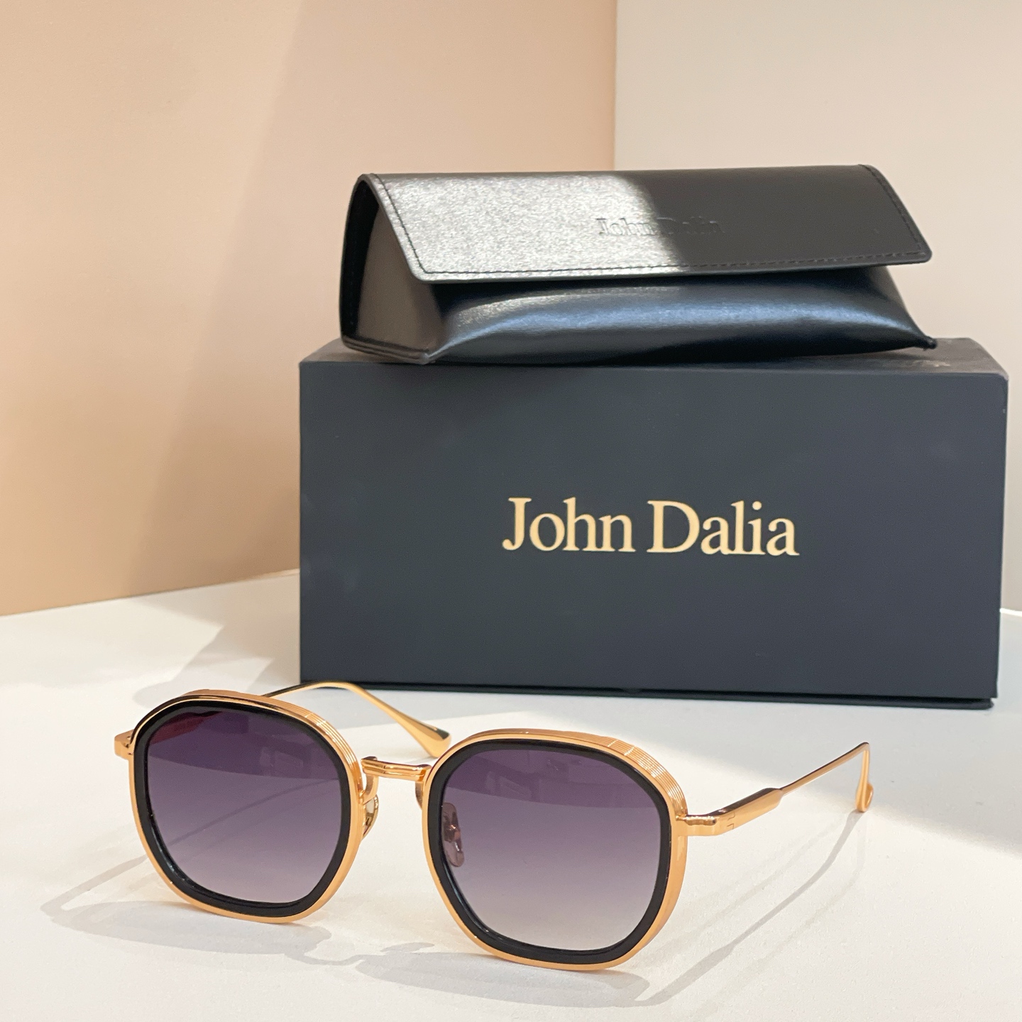 John Daila🌟🌟🌟MODEL: JOHNDALIALEO🌟🌟🌟SIZE: 51口22-145🌟🌟