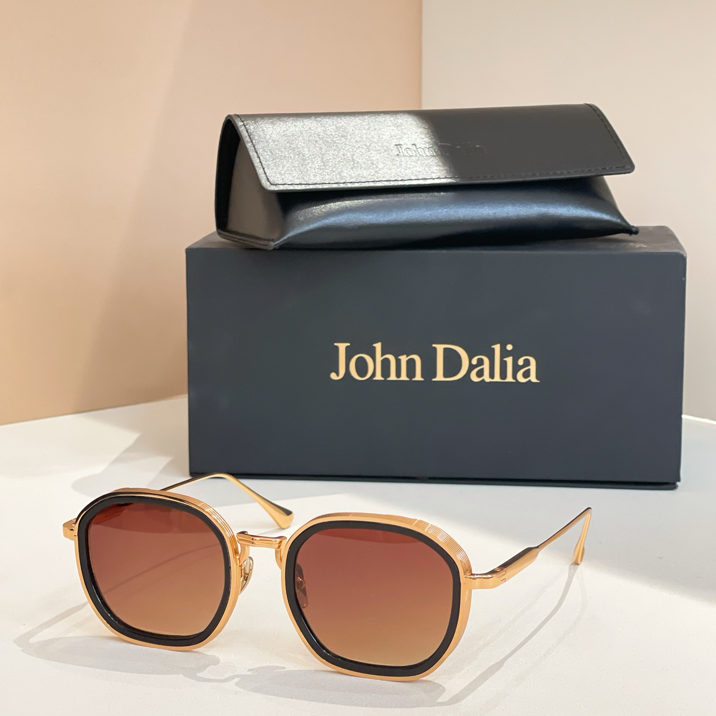 John Daila🌟🌟🌟MODEL: JOHNDALIALEO🌟🌟🌟SIZE: 51口22-145🌟🌟