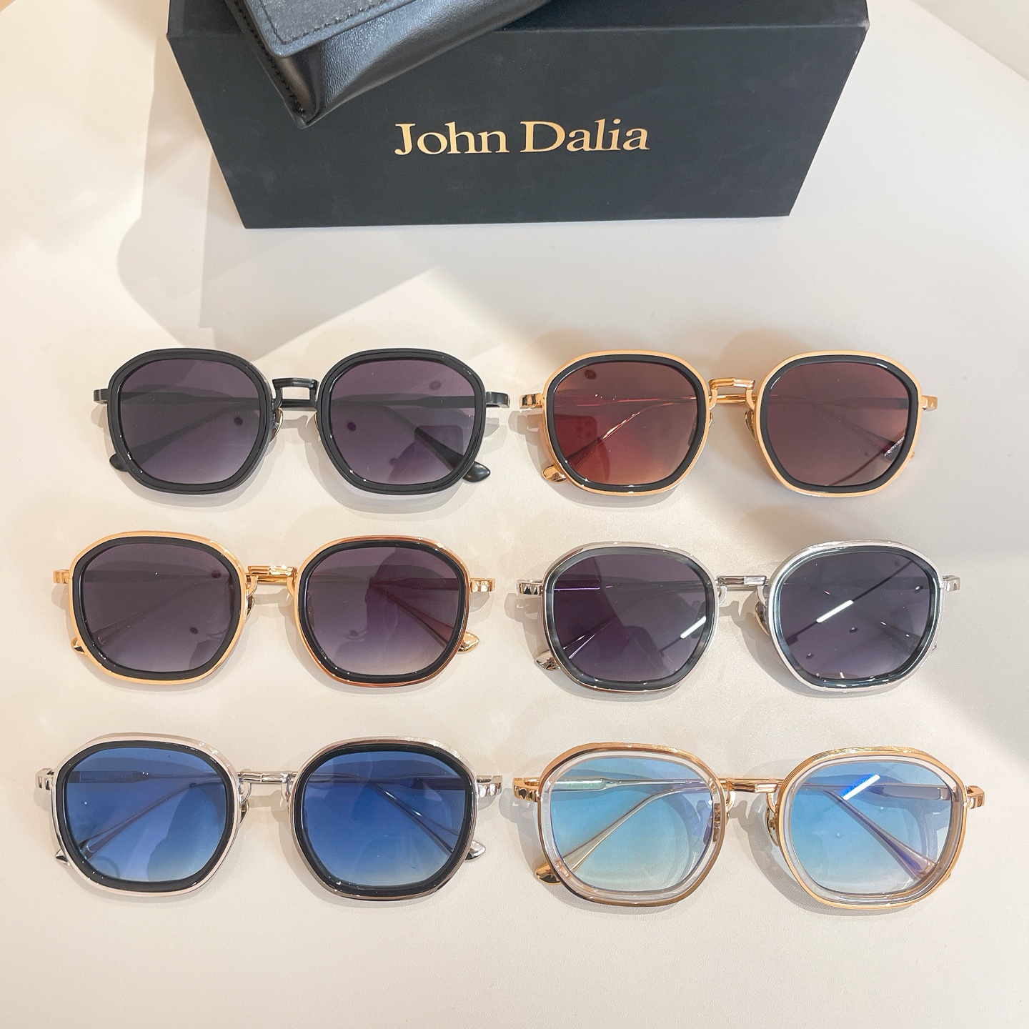 John Daila🌟🌟🌟MODEL: JOHNDALIALEO🌟🌟🌟SIZE: 51口22-145🌟🌟