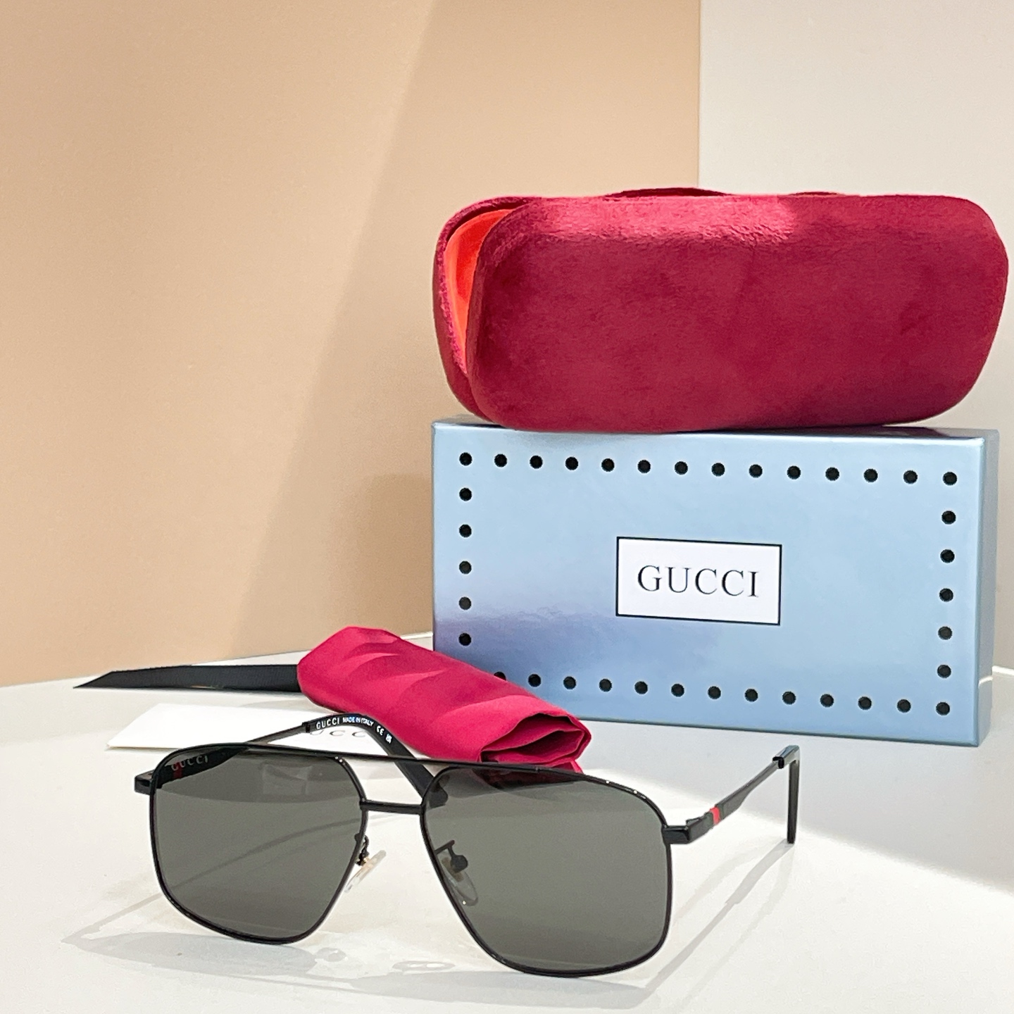 GUCC*🐝🐝🐝MODEL:GG1676S🐝🐝🐝SIZE:60口14-145🐝🐝🐝