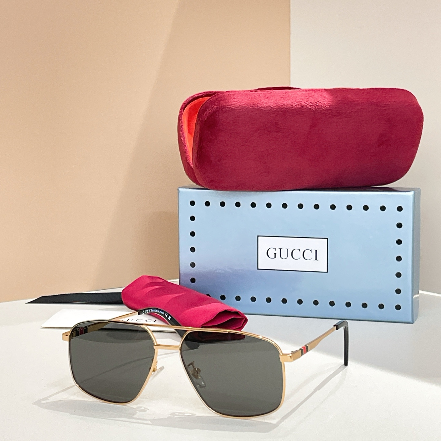 GUCC*🐝🐝🐝MODEL:GG1676S🐝🐝🐝SIZE:60口14-145🐝🐝🐝