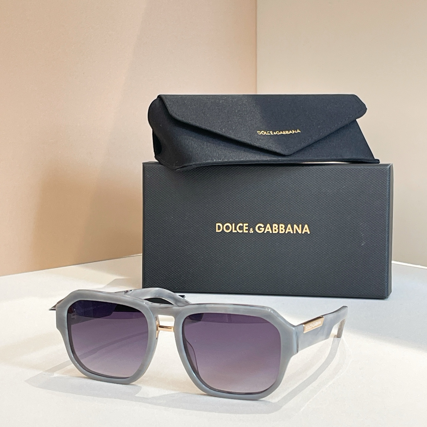 DOLCE & GABBAN*🌟🌟🌟MODEL：DG4464 🌟🌟🌟SIZE:55口20-145🌟🌟🌟