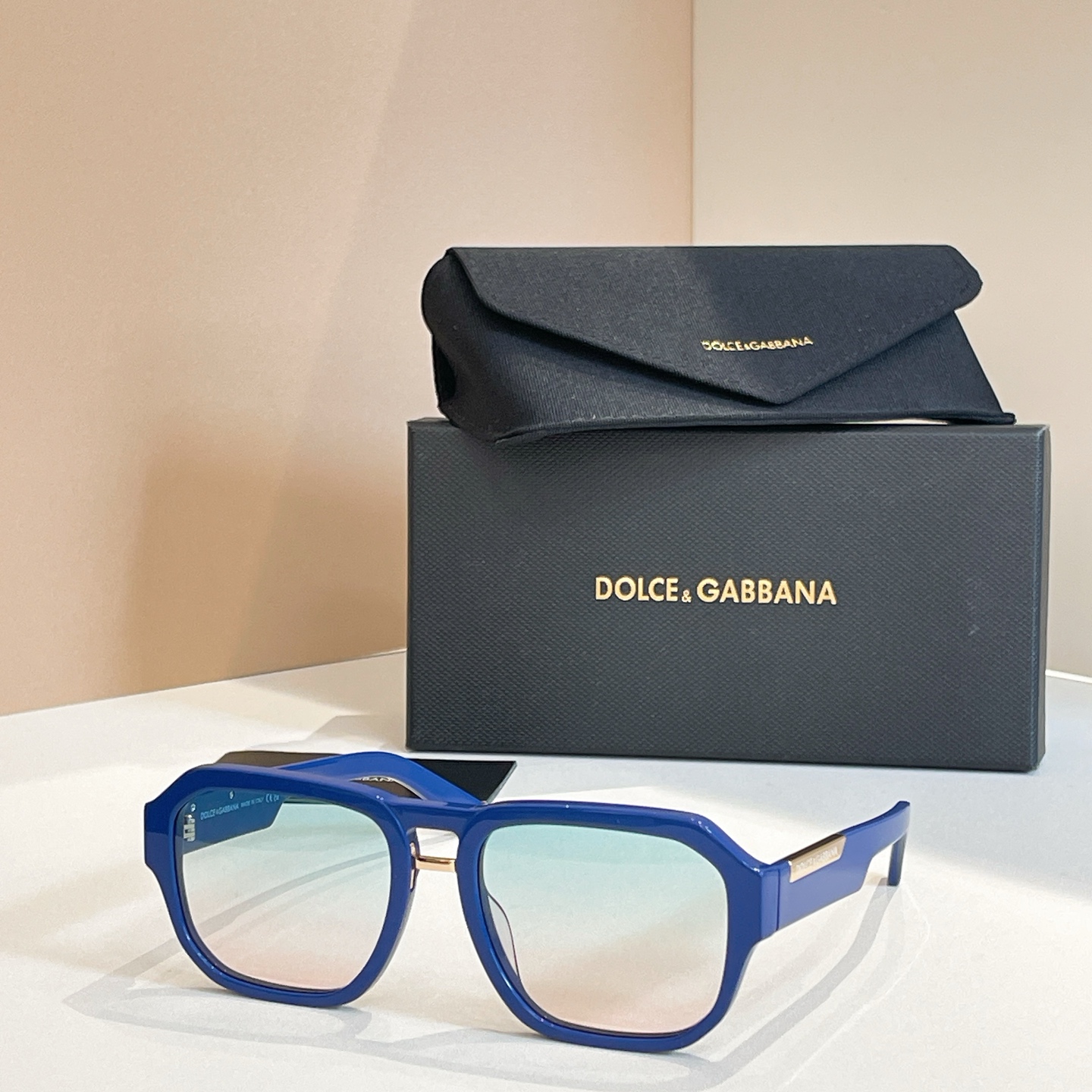 DOLCE & GABBAN*🌟🌟🌟MODEL：DG4464 🌟🌟🌟SIZE:55口20-145🌟🌟🌟