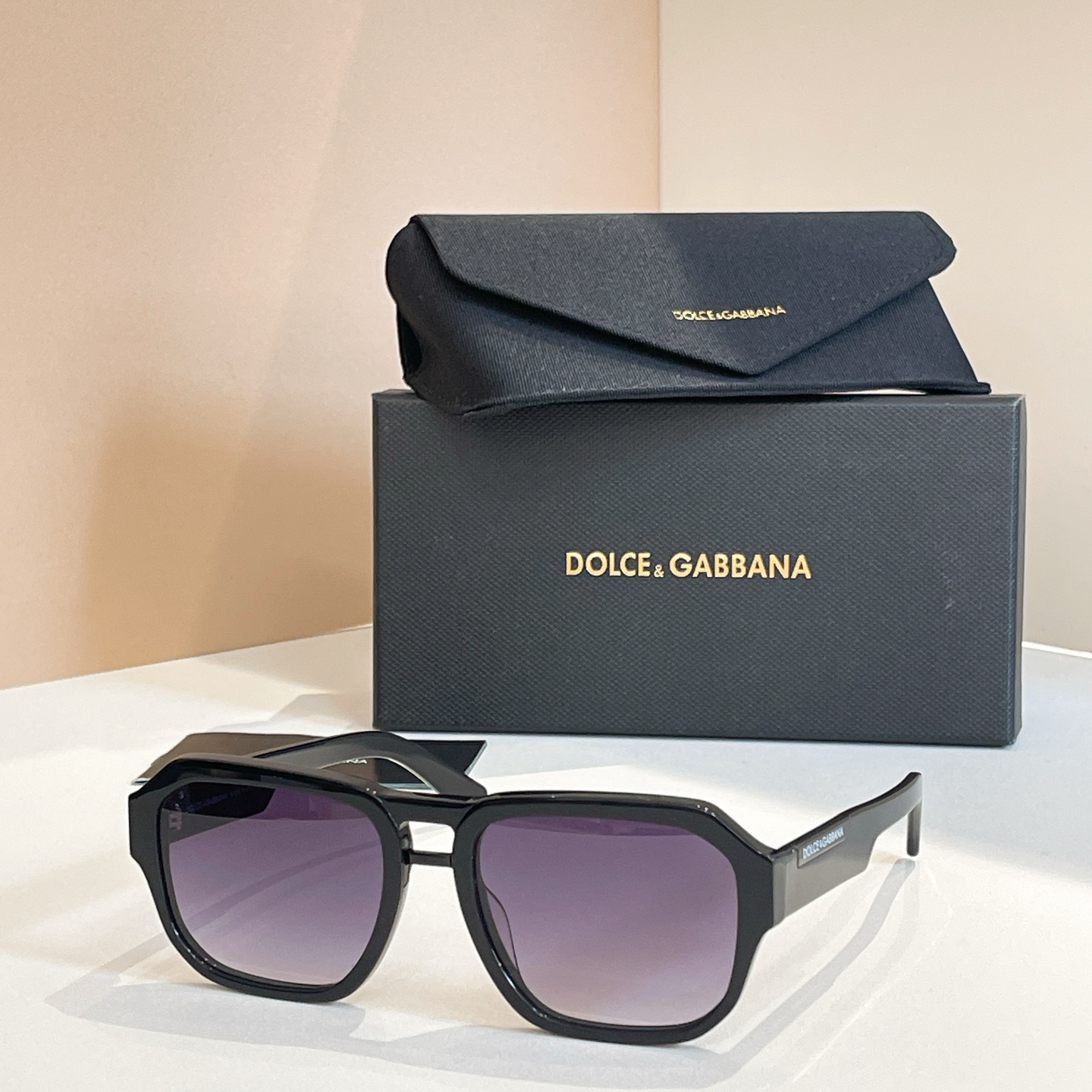 DOLCE & GABBAN*🌟🌟🌟MODEL：DG4464 🌟🌟🌟SIZE:55口20-145🌟🌟🌟