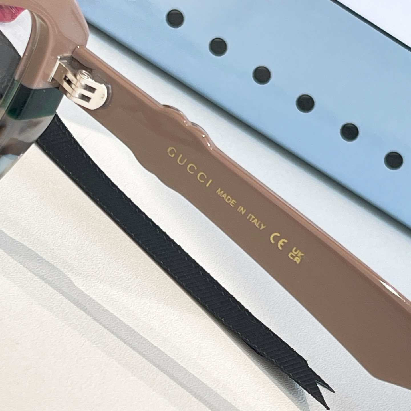 GUCC*🐝🐝🐝MODEL:GG1526O🐝🐝🐝SIZE:52口18-145🐝🐝🐝