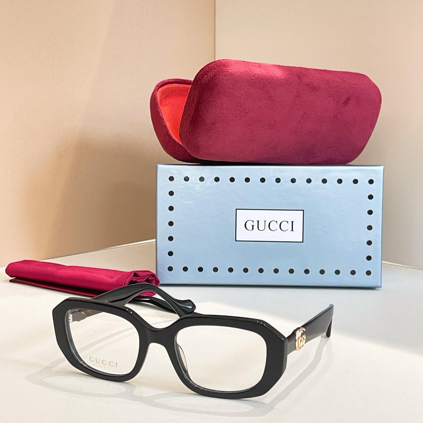 GUCC*🐝🐝🐝MODEL:GG1526O🐝🐝🐝SIZE:52口18-145🐝🐝🐝