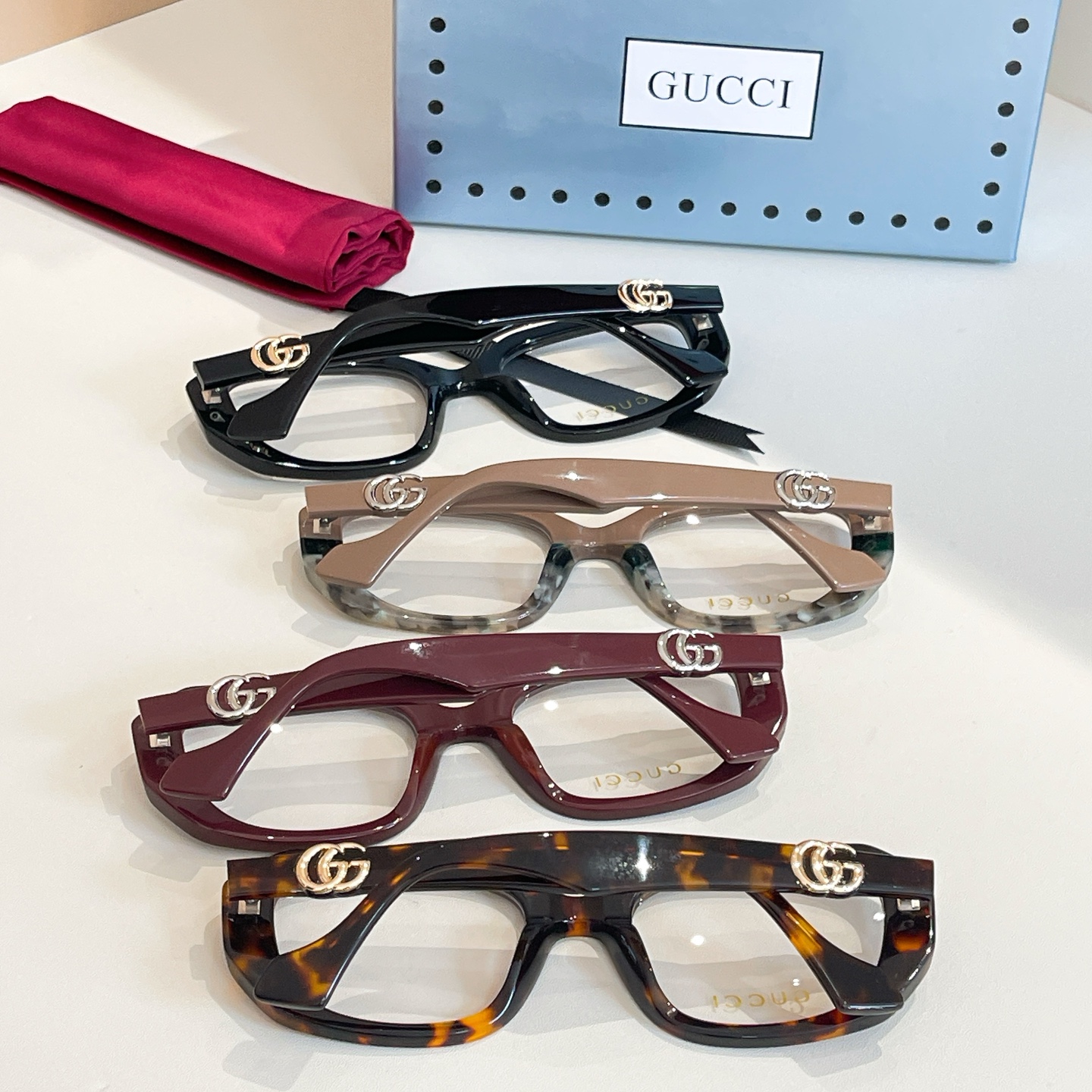 GUCC*🐝🐝🐝MODEL:GG1526O🐝🐝🐝SIZE:52口18-145🐝🐝🐝