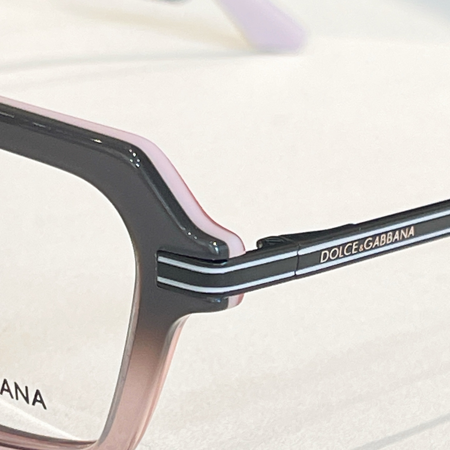 DOLCE & GABBAN*🌟🌟🌟MODEL：DG3401🌟🌟🌟SIZE:54口17-145🌟🌟🌟