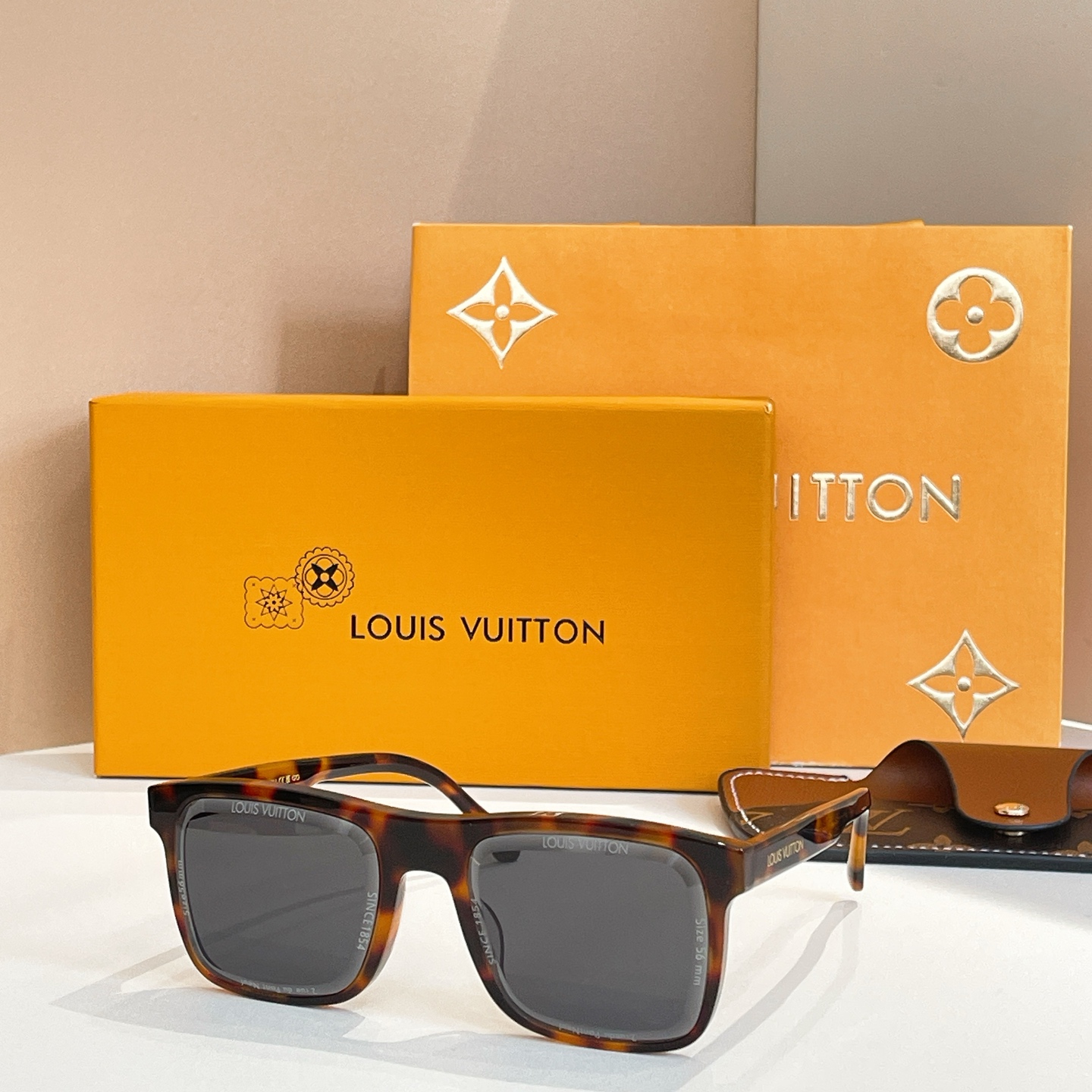 LOUIS VUITTO*🍁🍁🍁MODEL：Z2928U 🍁🍁🍁SIZE：56口16-145🍁🍁🍁