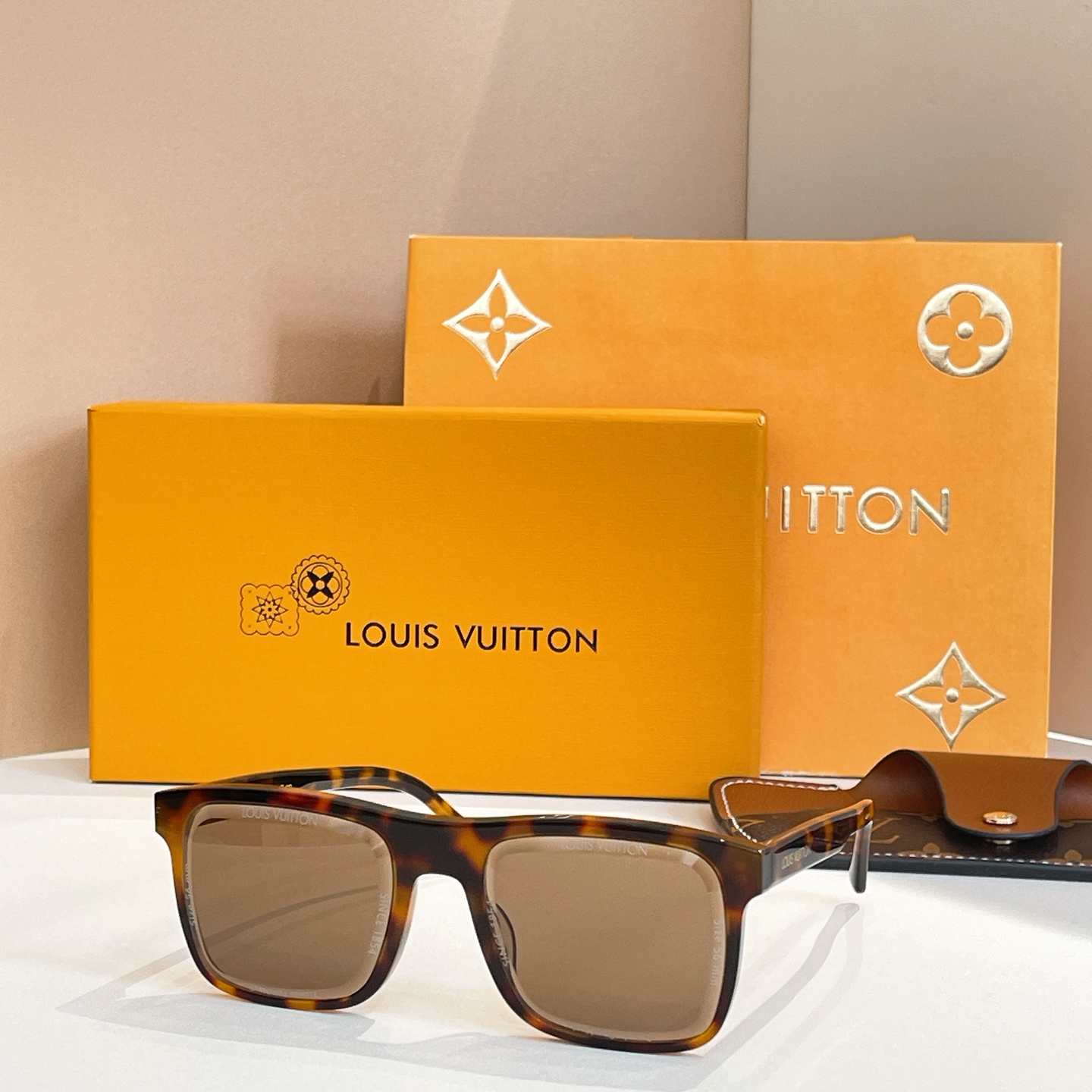 LOUIS VUITTO*🍁🍁🍁MODEL：Z2928U 🍁🍁🍁SIZE：56口16-145🍁🍁🍁