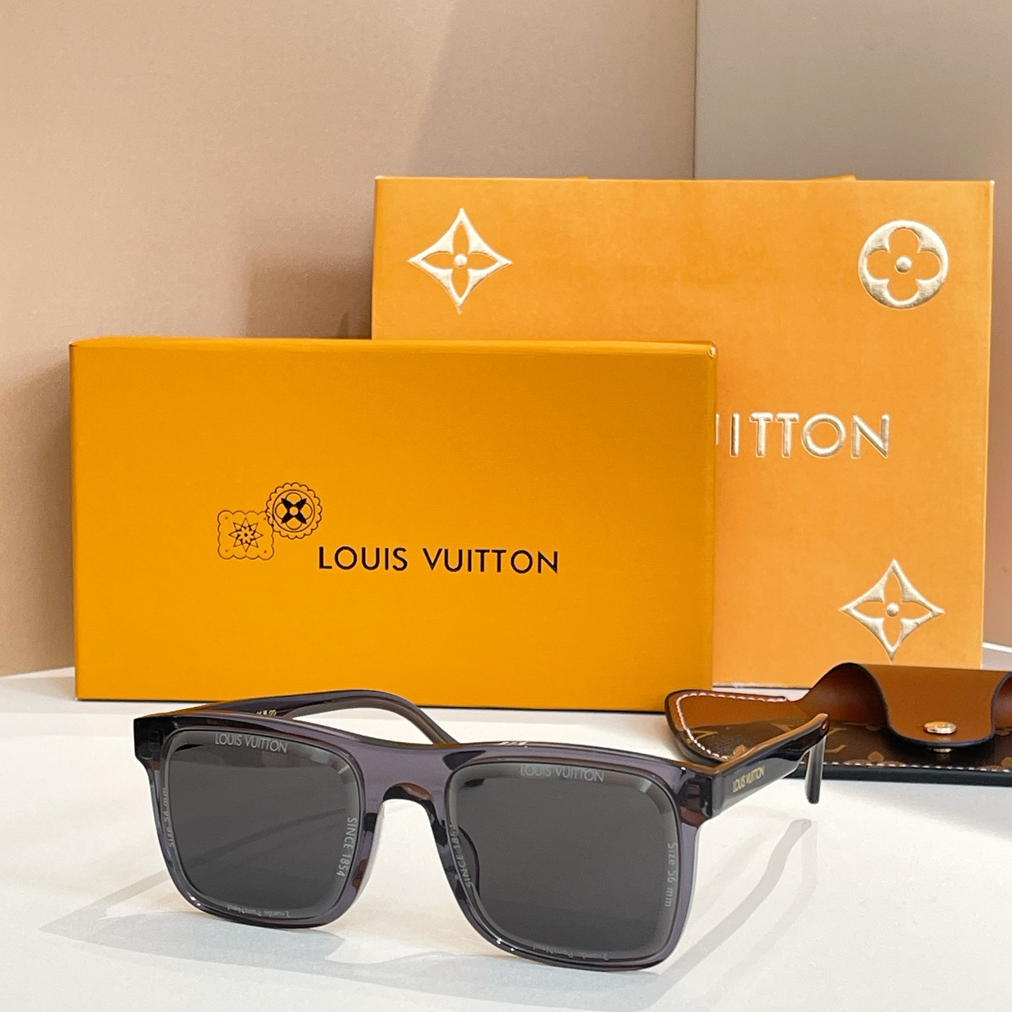 LOUIS VUITTO*🍁🍁🍁MODEL：Z2928U 🍁🍁🍁SIZE：56口16-145🍁🍁🍁