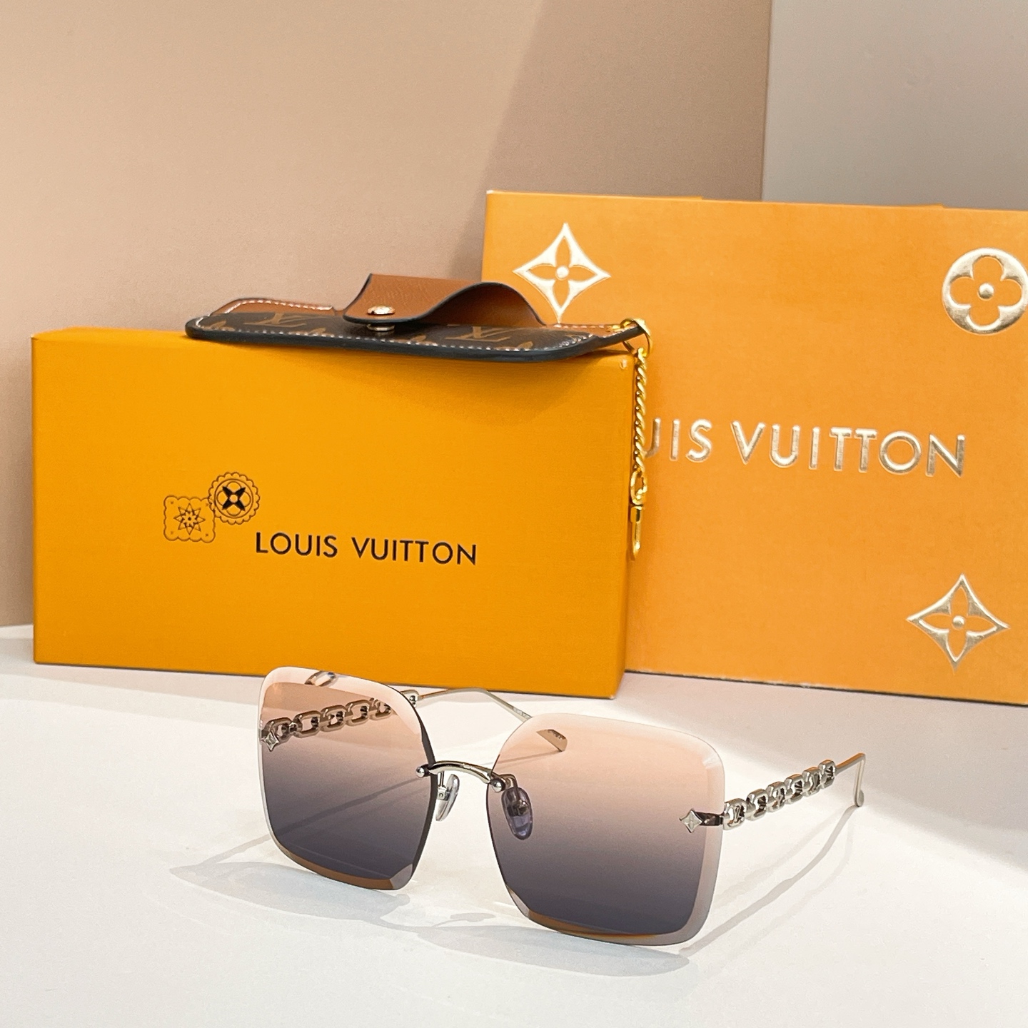 LOUIS VUITTO*🍁🍁🍁MODEL：Z2162U🍁🍁🍁SIZE：61口15-140🍁🍁🍁