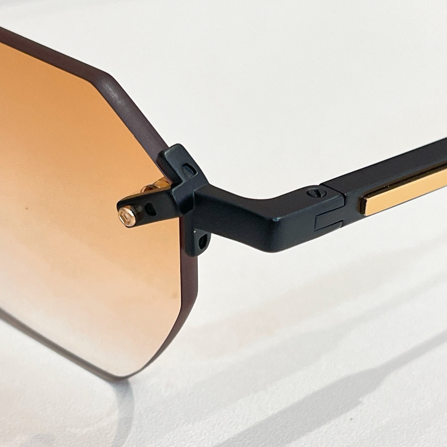 John Daila🌟🌟🌟MODEL: CURTIS🌟🌟🌟SIZE: 52口22-145🌟🌟🌟配送盒子～