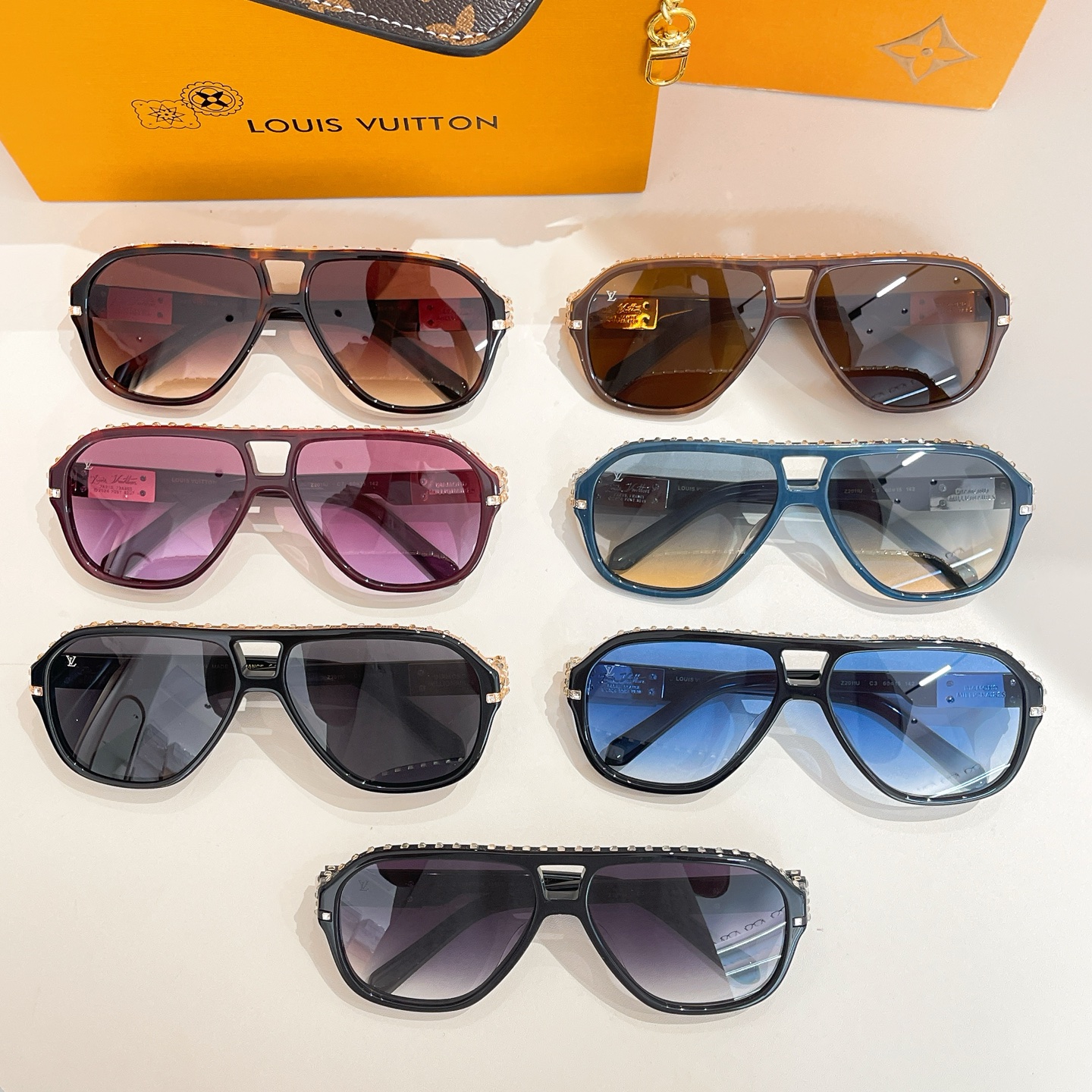 LOUIS VUITTO*🍁🍁🍁MODEL：Z2011U🍁🍁🍁SIZE：60口15-142🍁🍁🍁