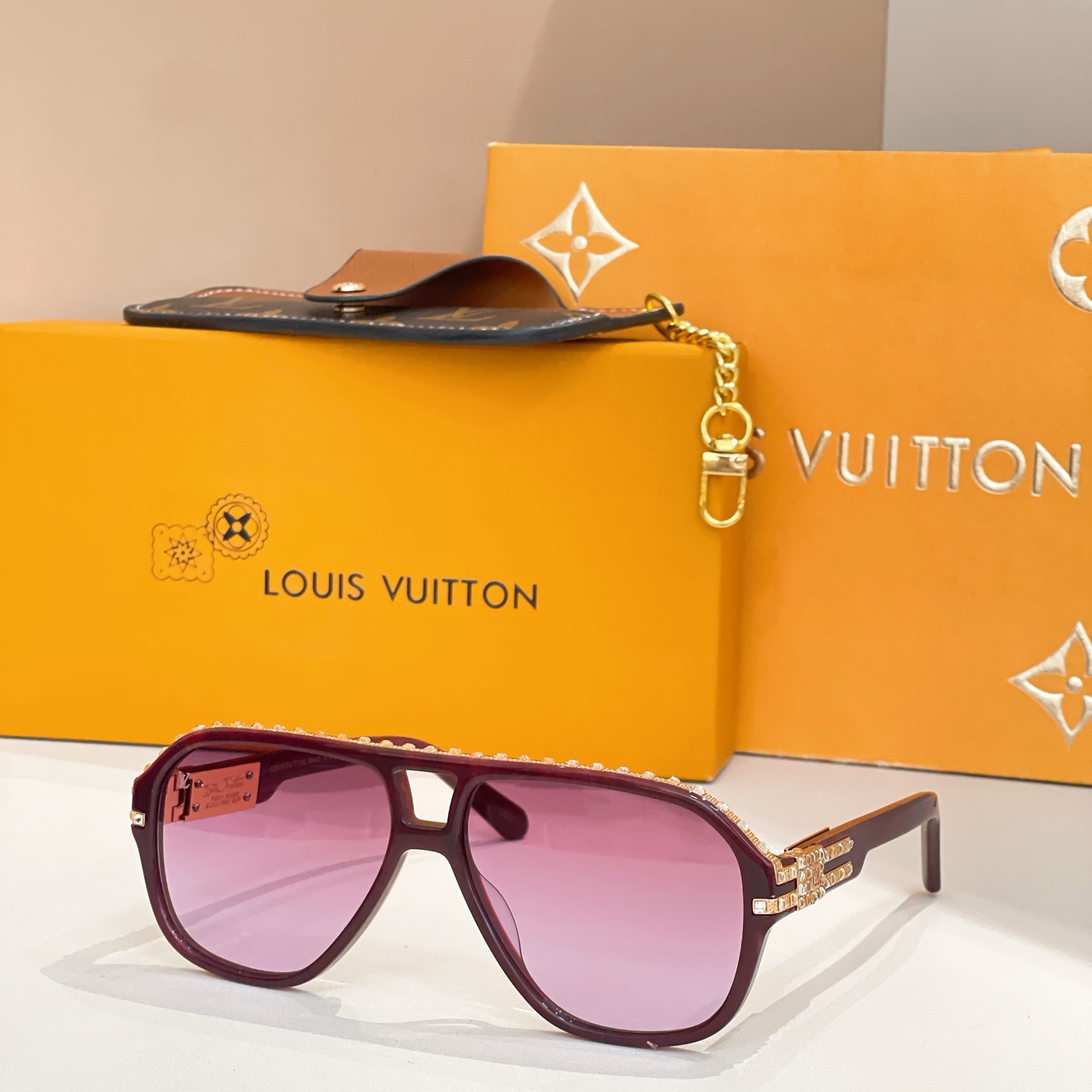 LOUIS VUITTO*🍁🍁🍁MODEL：Z2011U🍁🍁🍁SIZE：60口15-142🍁🍁🍁