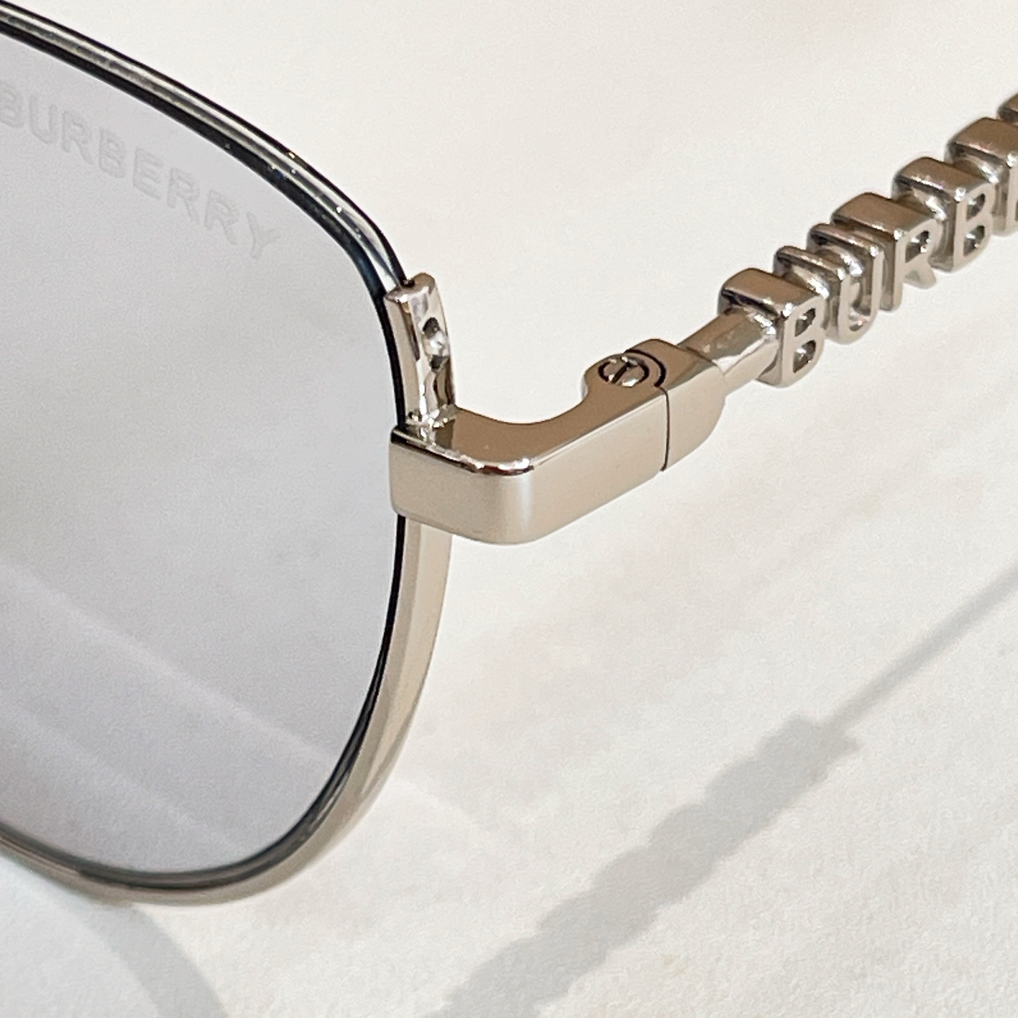 BURBERR*🍁🍁🍁MODEL：BE 3144🍁🍁🍁SIZE：57口19-145🍁🍁🍁