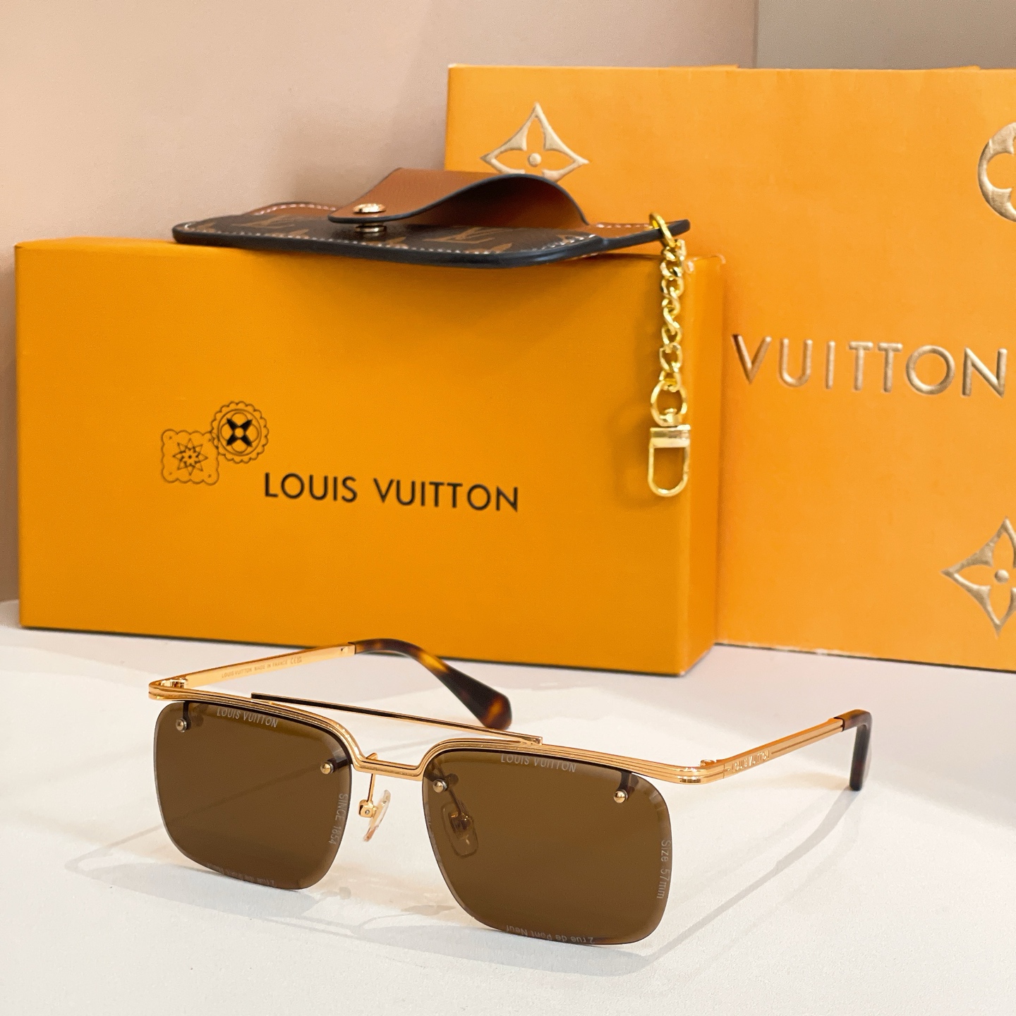 LOUIS VUITTO*✨✨✨MODEL：Z2060U✨✨✨ SIZE：57口18-145✨✨✨
