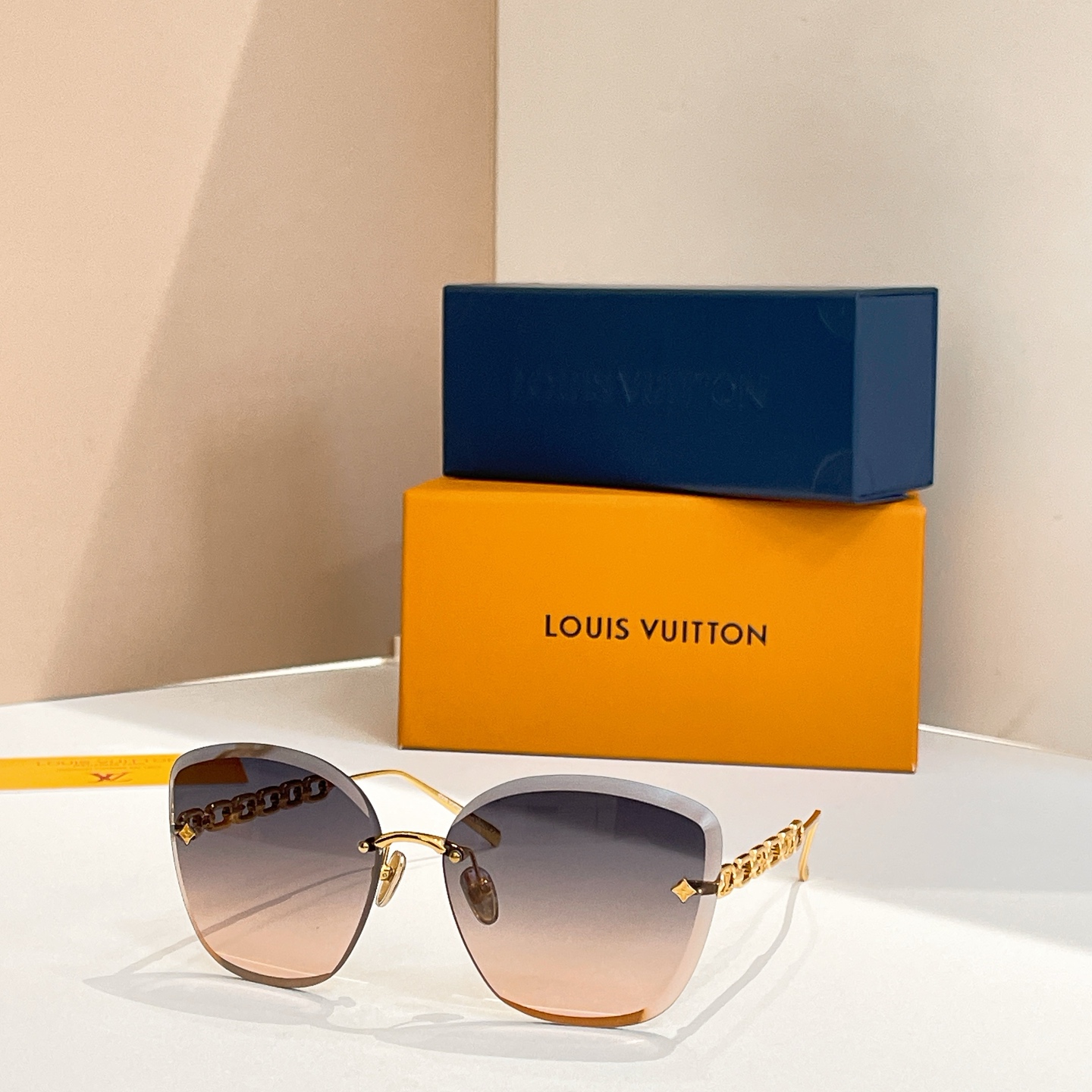 LOUIS VUITTO*✨✨✨MODEL：Z2665U✨✨✨ SIZE：61口15-140✨✨✨