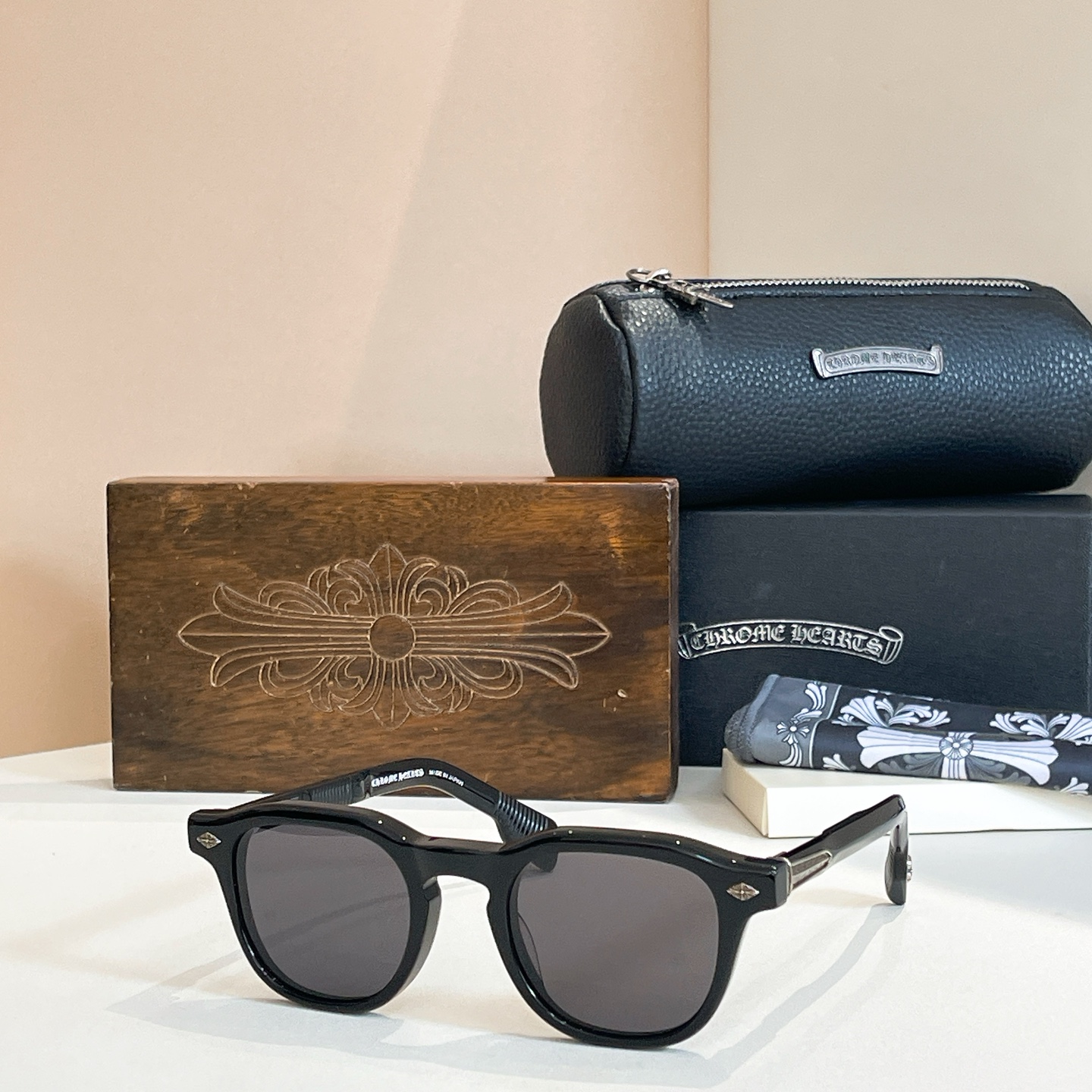 CHROME HEART*⚜️⚜️⚜️MODEL:CHIRPCHIRP⚜️⚜️⚜️SIZE: 50口22