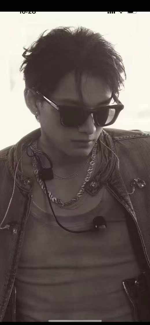 Ermenegildo Zegn*🐝🐝🐝MODEL:EZ0240🐝🐝🐝SIZE: 54口22-145🐝🐝