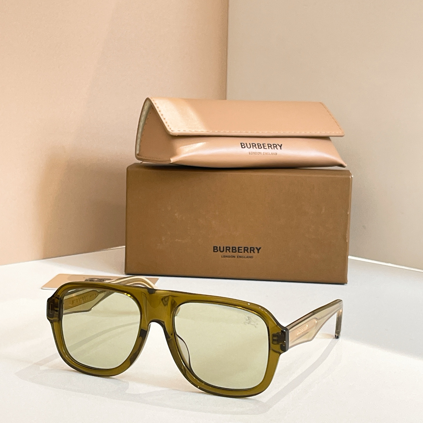 BURBERR*🍁🍁🍁MODEL：B 5886🍁🍁🍁SIZE：56口19-145🍁🍁🍁