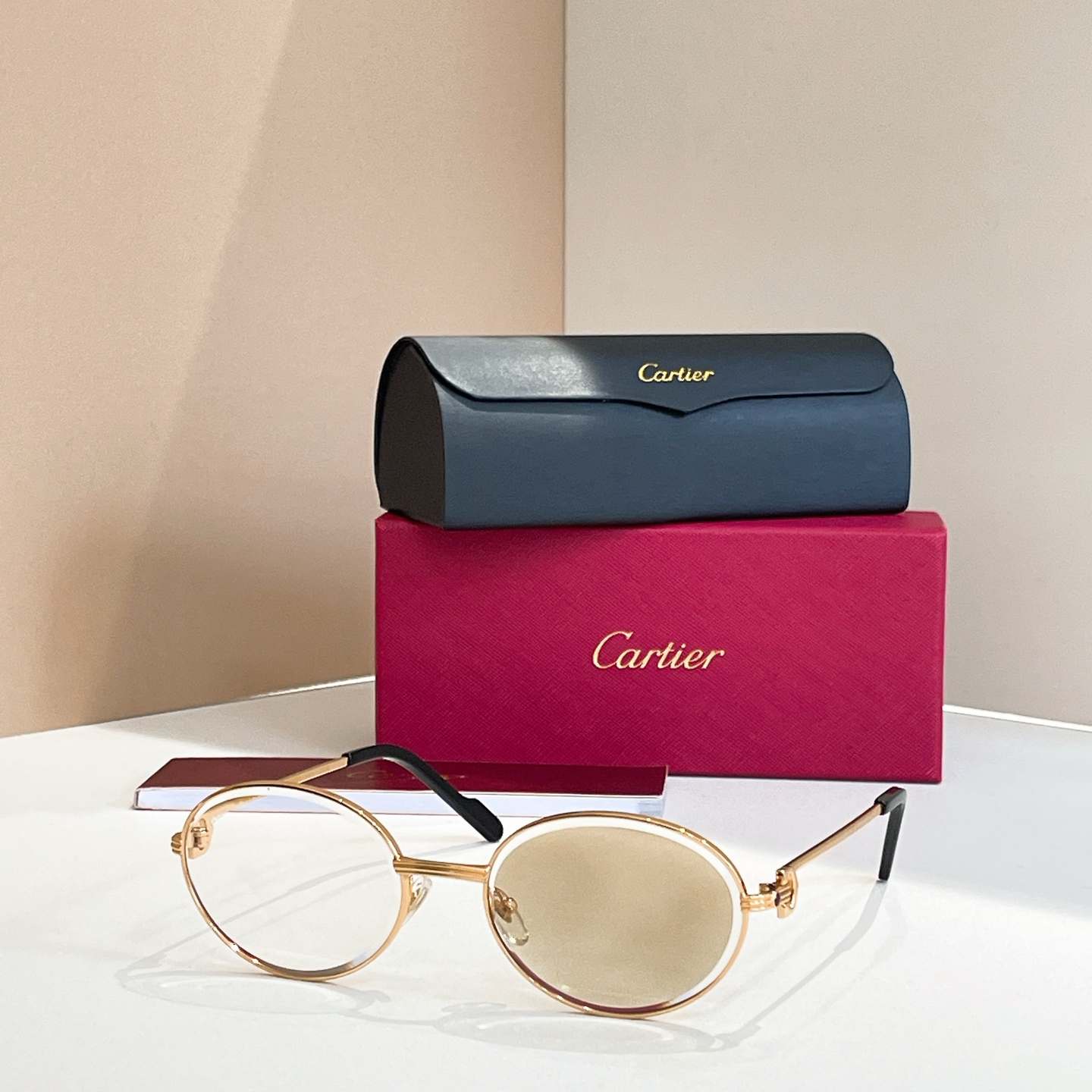 Cartie*✨✨✨MODEL：CT0628S✨✨✨SIZE: 145✨✨✨太阳镜，变色片