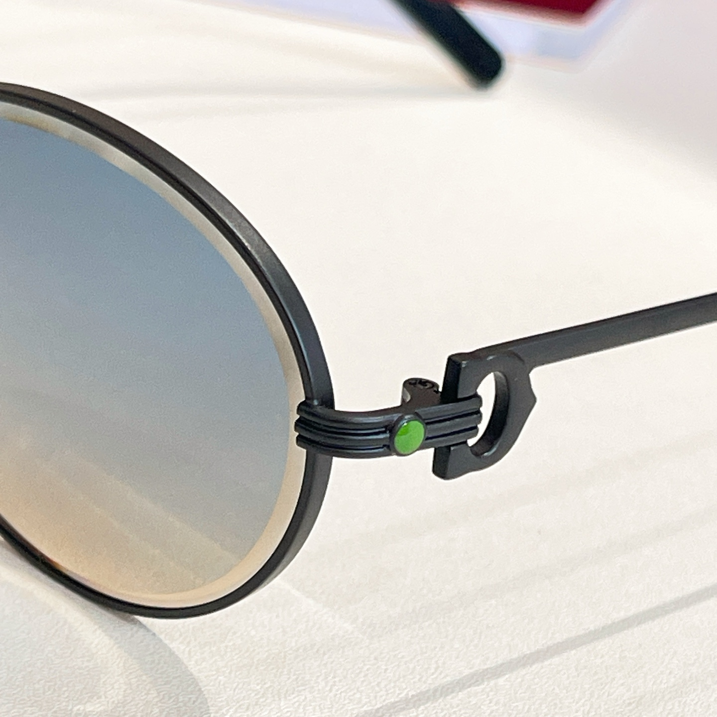 Cartie*✨✨✨MODEL：CT0628S✨✨✨SIZE: 145✨✨✨太阳镜，变色片