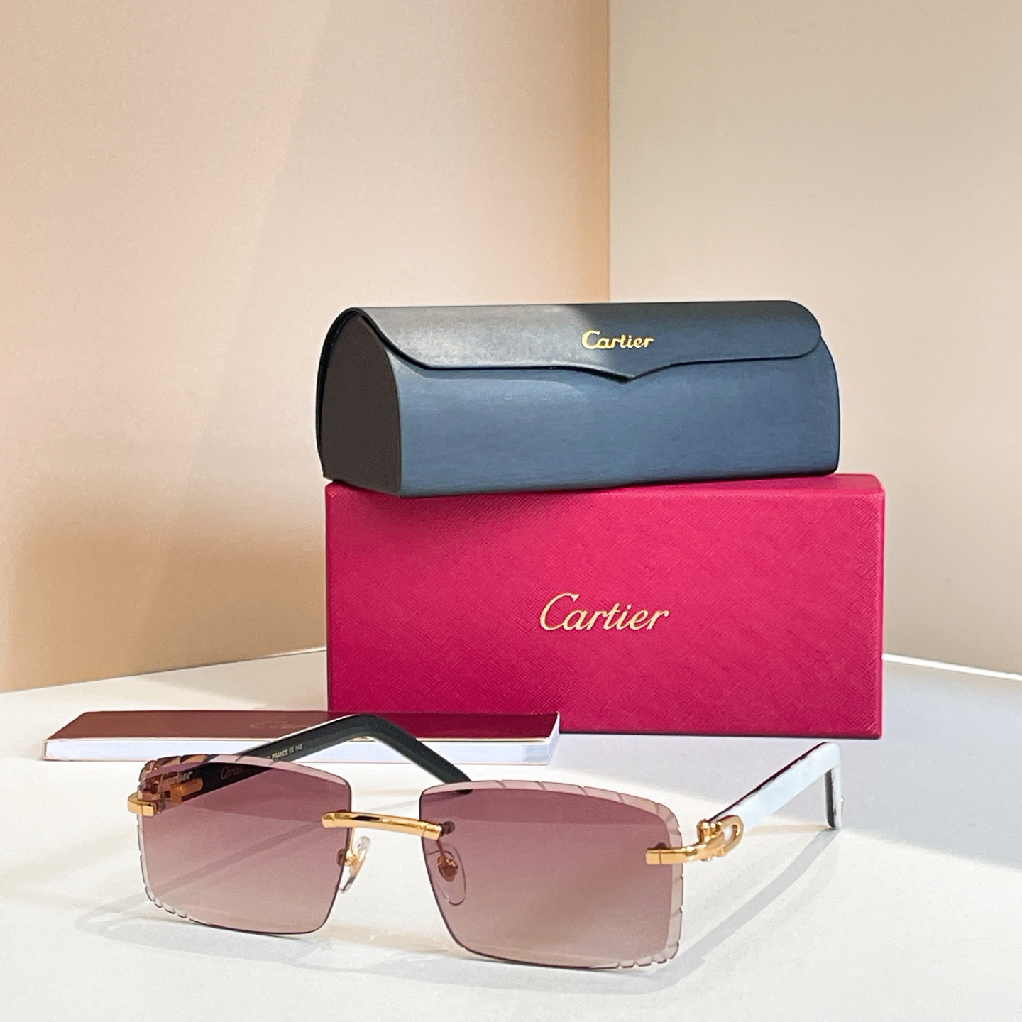 Cartie*✨✨✨MODEL：CT0243S✨✨✨SIZE: 59口16-145✨✨✨太阳镜，变色片