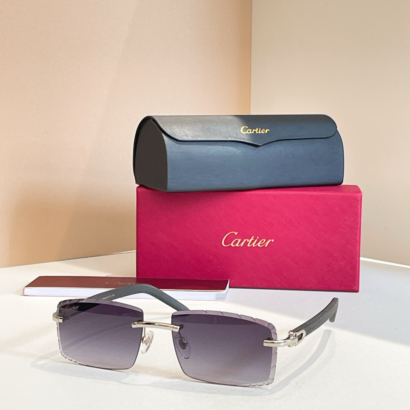 ￼ Cartie*✨✨✨MODEL：CT0243S✨✨✨SIZE: 59口16-145✨✨✨太阳镜，变色