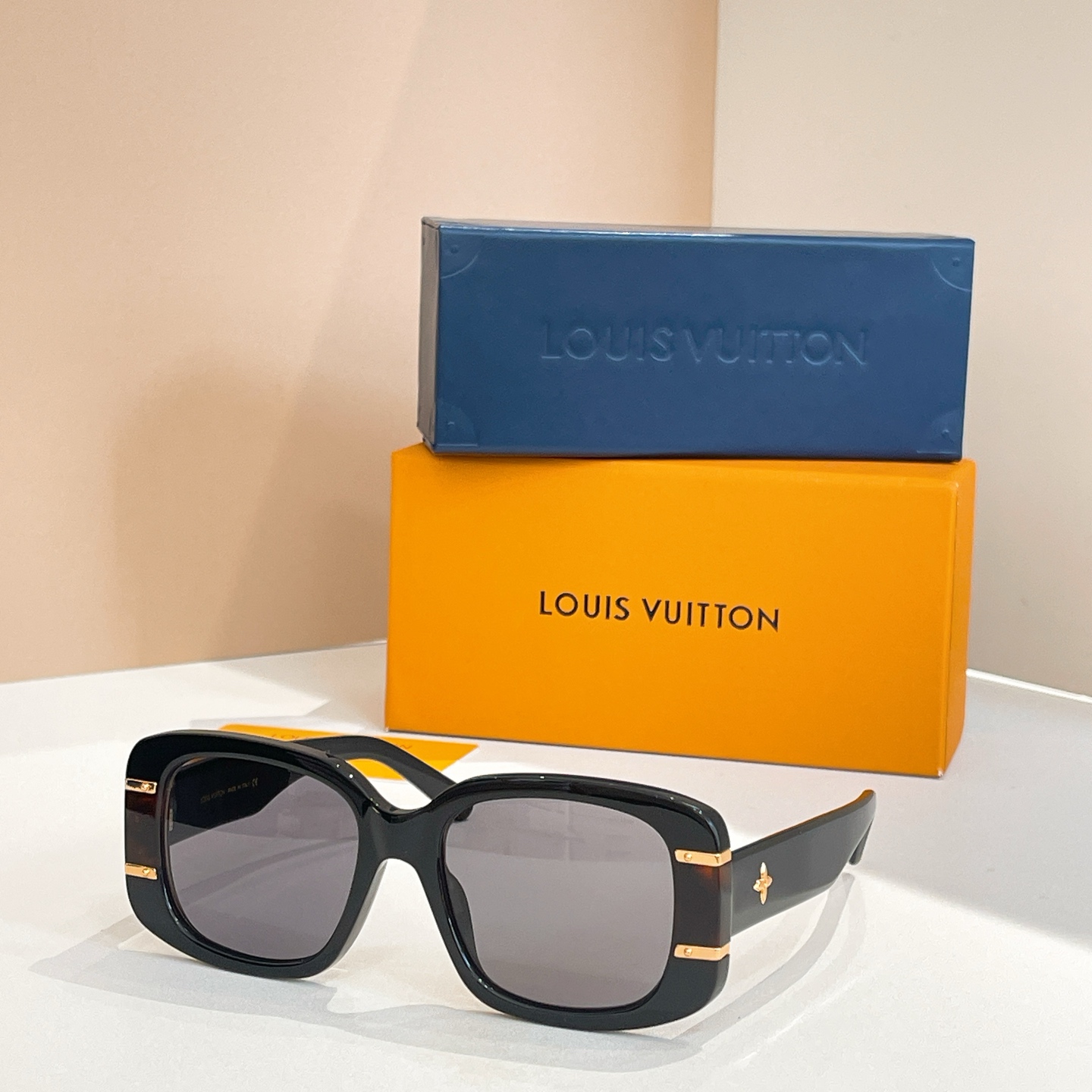 LOUIS VUITTO*✨✨✨MODEL：Z2968W✨✨✨ SIZE：53口18-145✨✨✨
