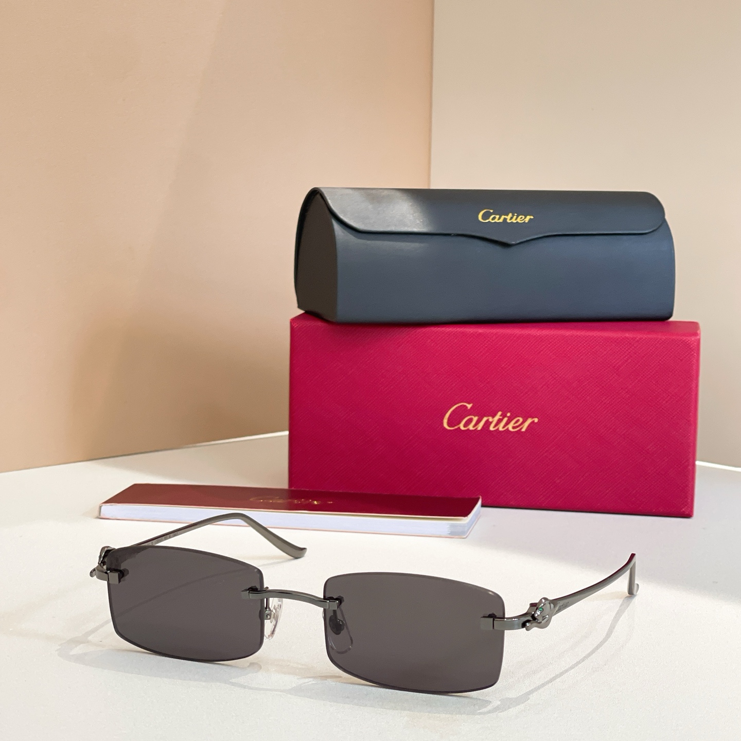 Cartie*✨✨✨MODEL：CT0552S ✨✨✨ 135✨✨✨太阳镜～，变色镜片～