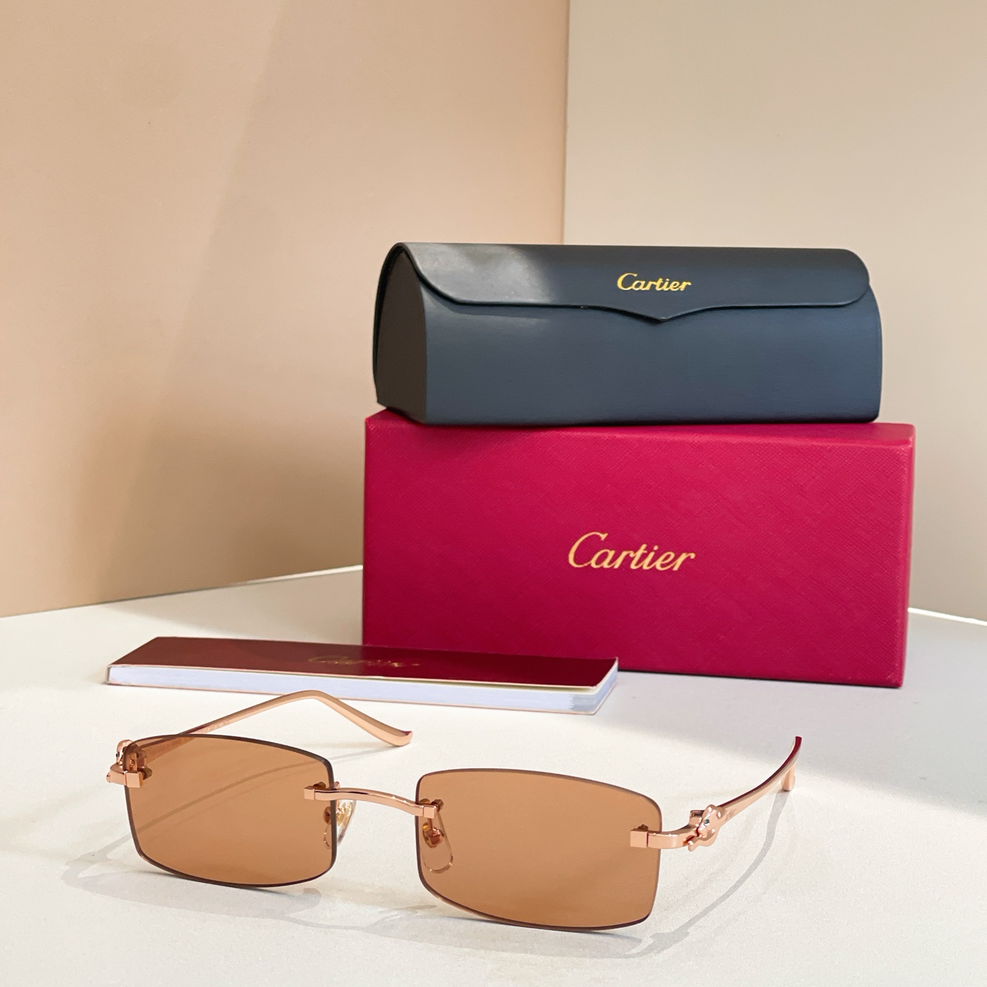 Cartie*✨✨✨MODEL：CT0552S ✨✨✨ 135✨✨✨太阳镜～，变色镜片～