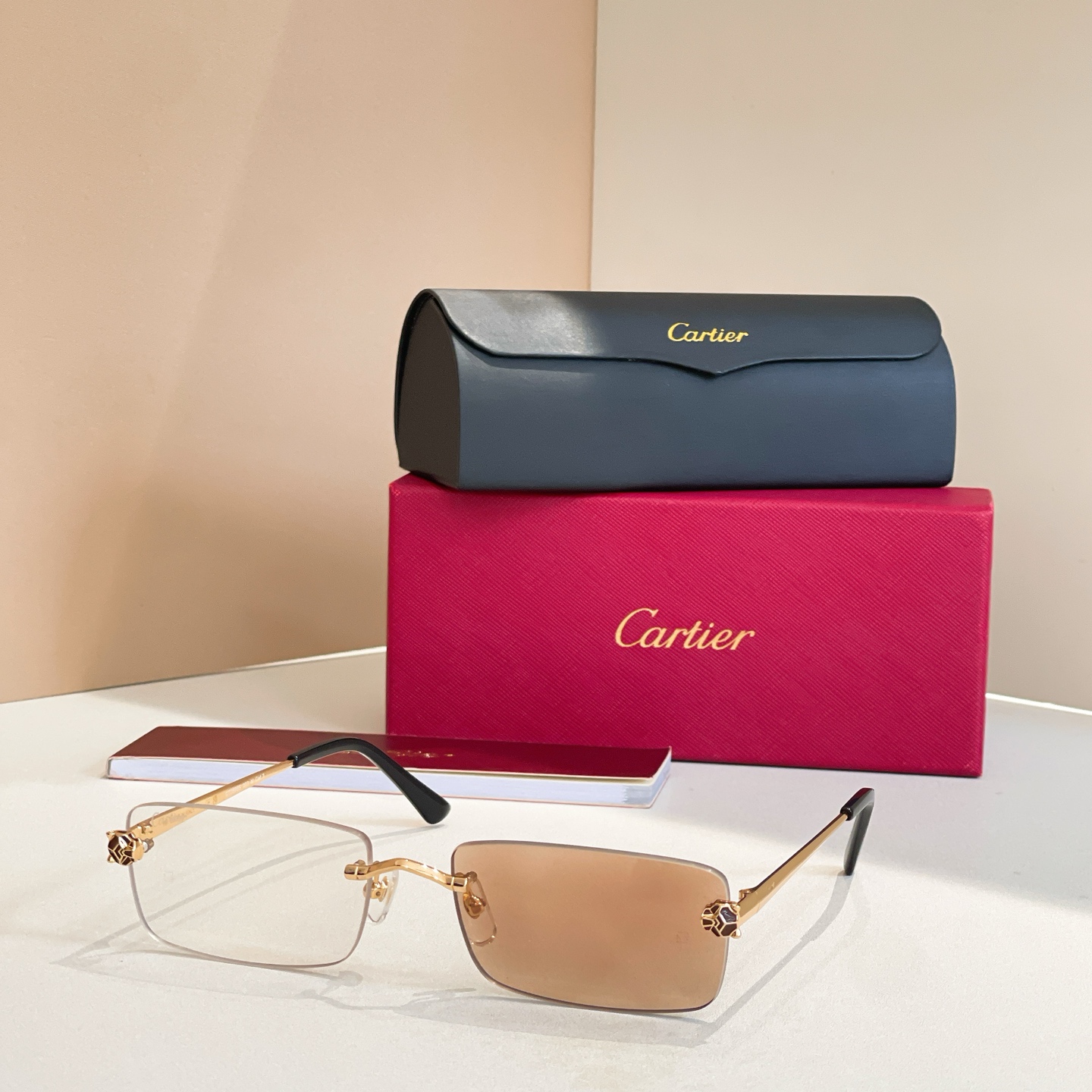 Cartie*✨✨✨MODEL：CT0598S ✨✨✨ 140 ✨✨✨太阳镜～，变色镜片～
