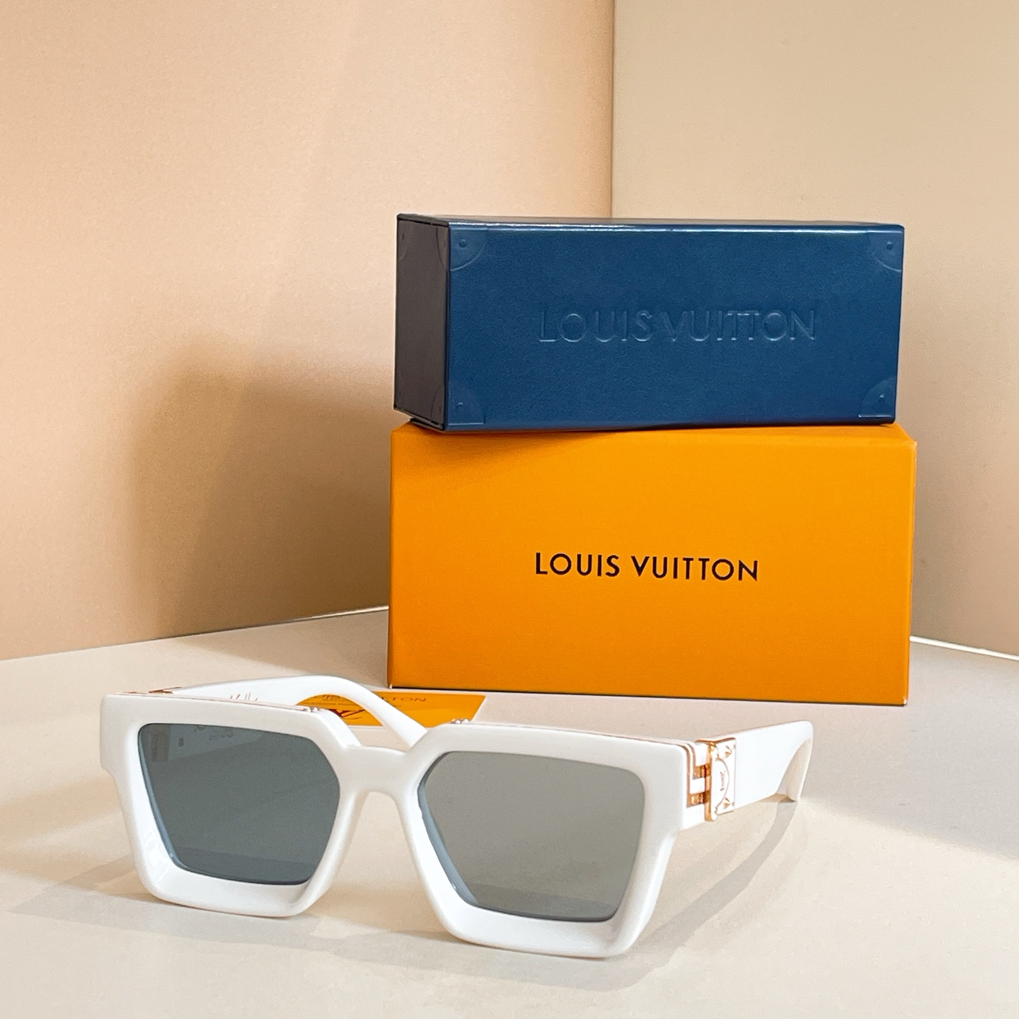 LOUIS VUITTO*✨✨✨MODEL：M96006✨✨✨ SIZE：56口17✨✨✨