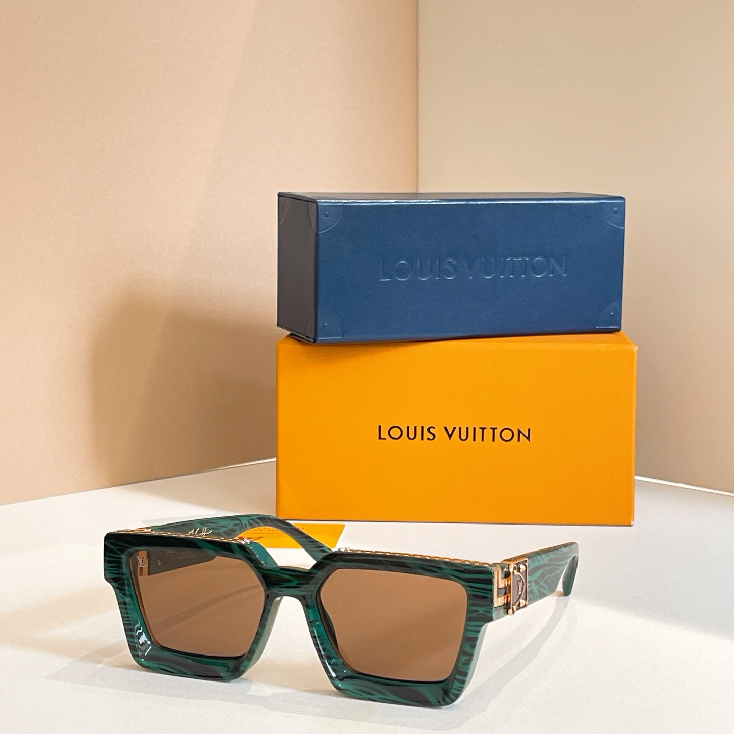 LOUIS VUITTO*✨✨✨MODEL：M96006✨✨✨ SIZE：56口17✨✨✨