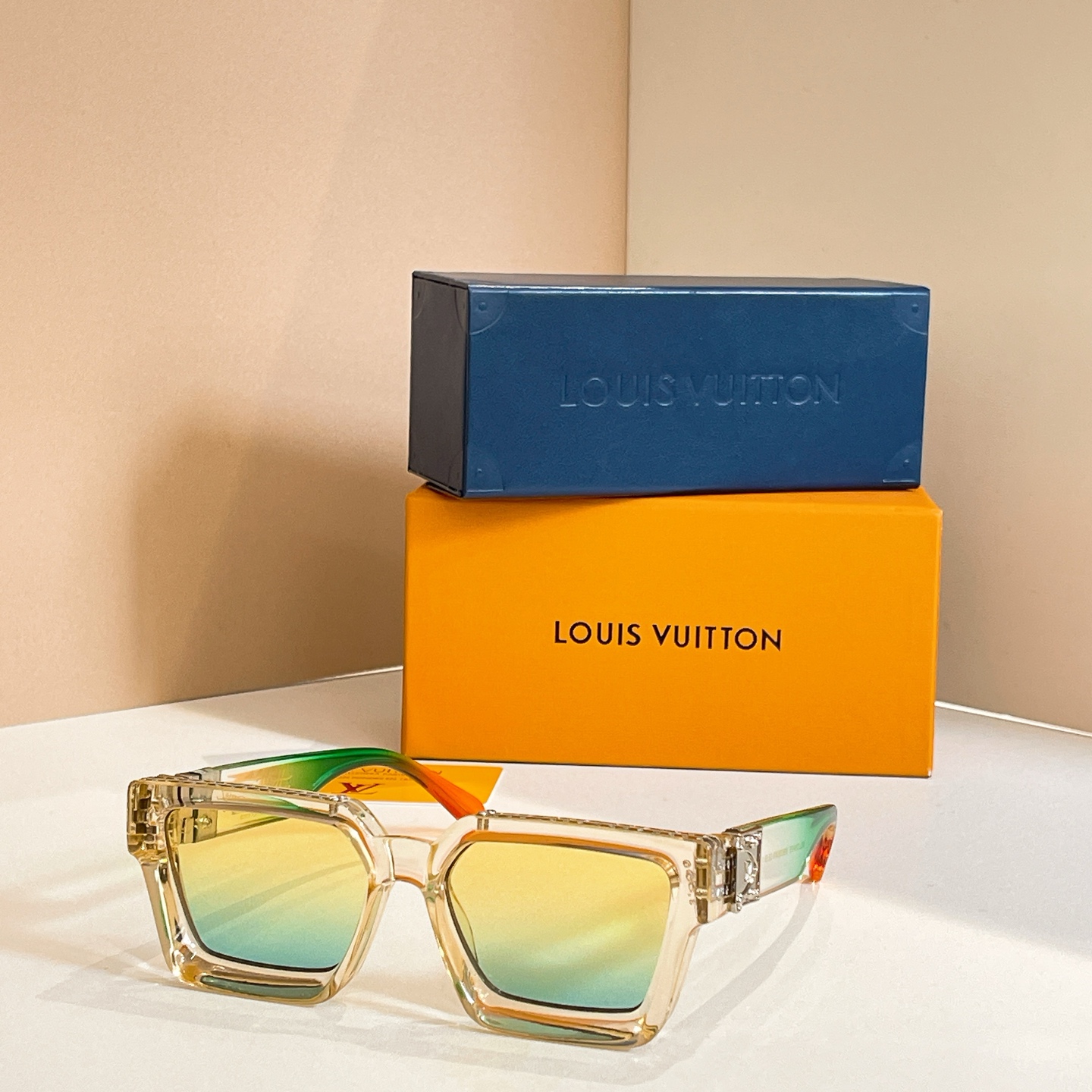 LOUIS VUITTO*✨✨✨MODEL：M96006✨✨✨ SIZE：56口17✨✨✨