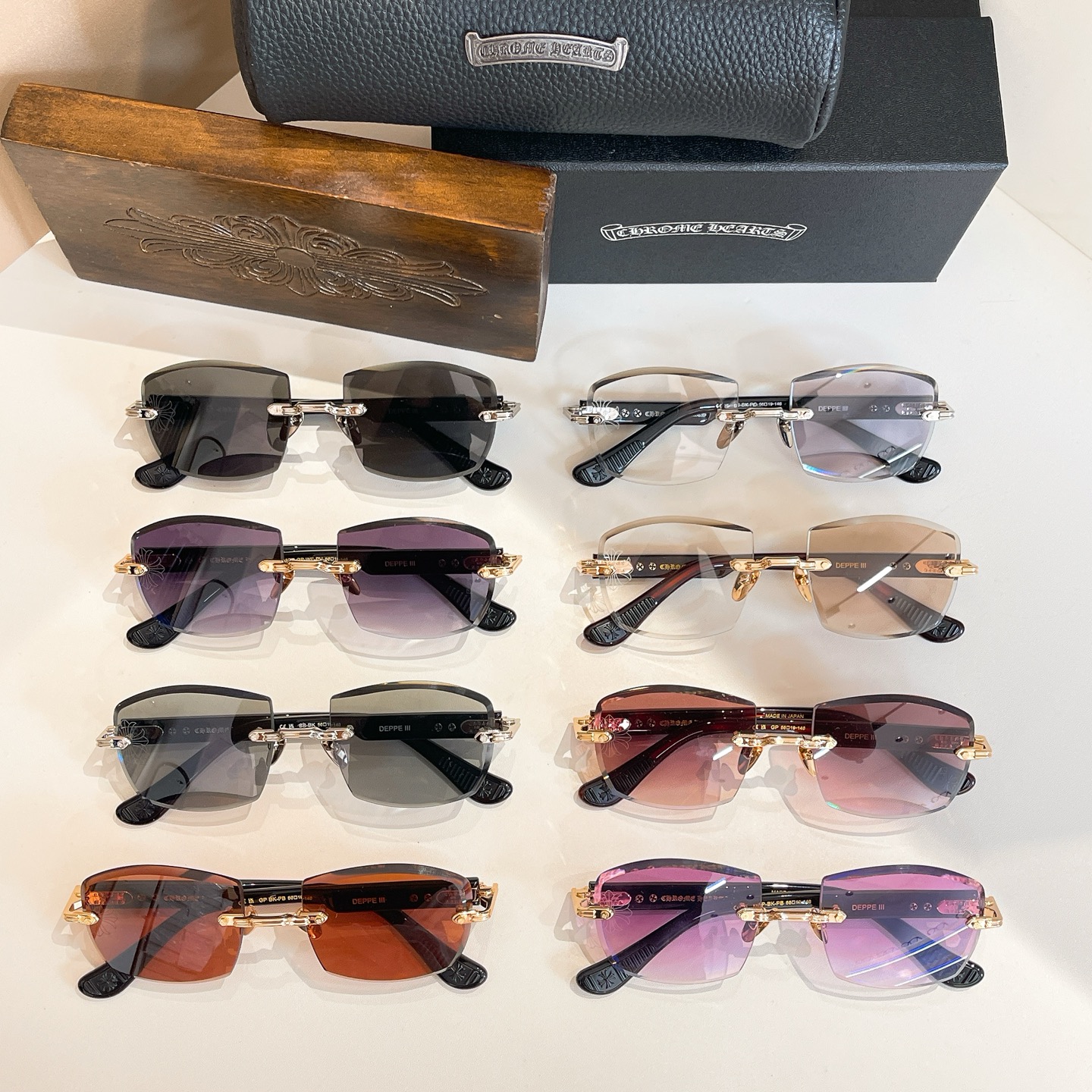 CHROME HEART*⚜️⚜️⚜️MODEL:DEPPE III⚜️⚜️⚜️SIZE: 56口19-