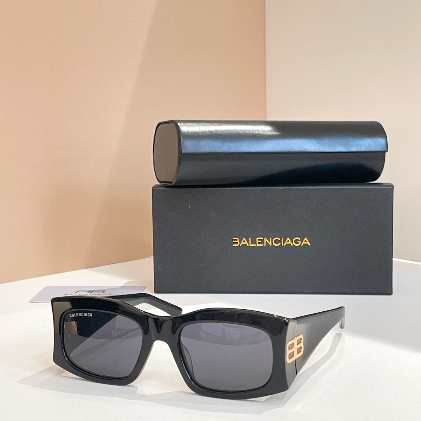 DOLCE & GABBAN*🌟🌟🌟MODEL：DG🌟🌟🌟SIZE:57口22-140🌟🌟🌟