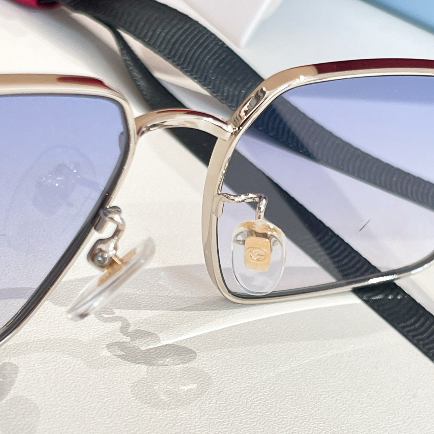 GUCC*✨✨MODEL：GG2079S✨✨✨ SIZE：57口17-145✨✨ ✨