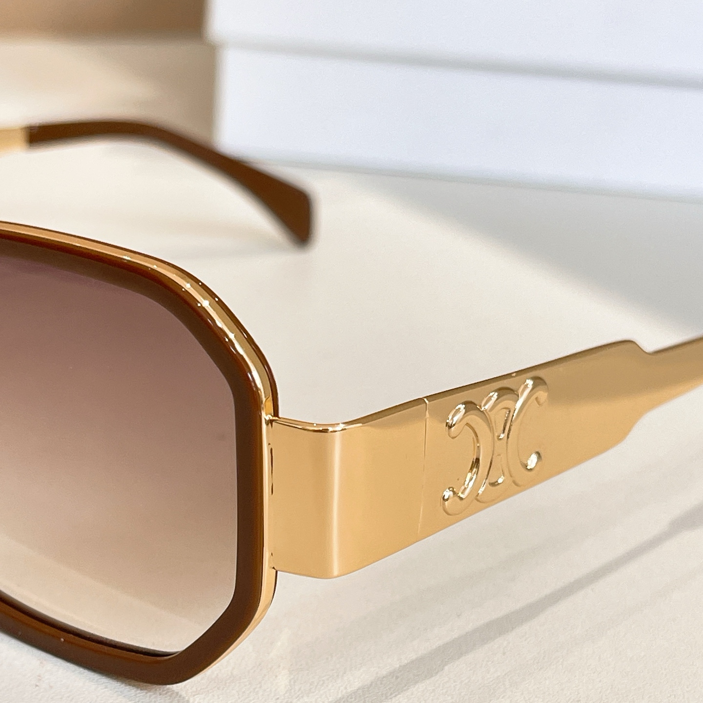 CELIN*🌟🌟🌟MODEL:CL 40332F🌟🌟🌟SIZE:52口22-145🌟🌟🌟