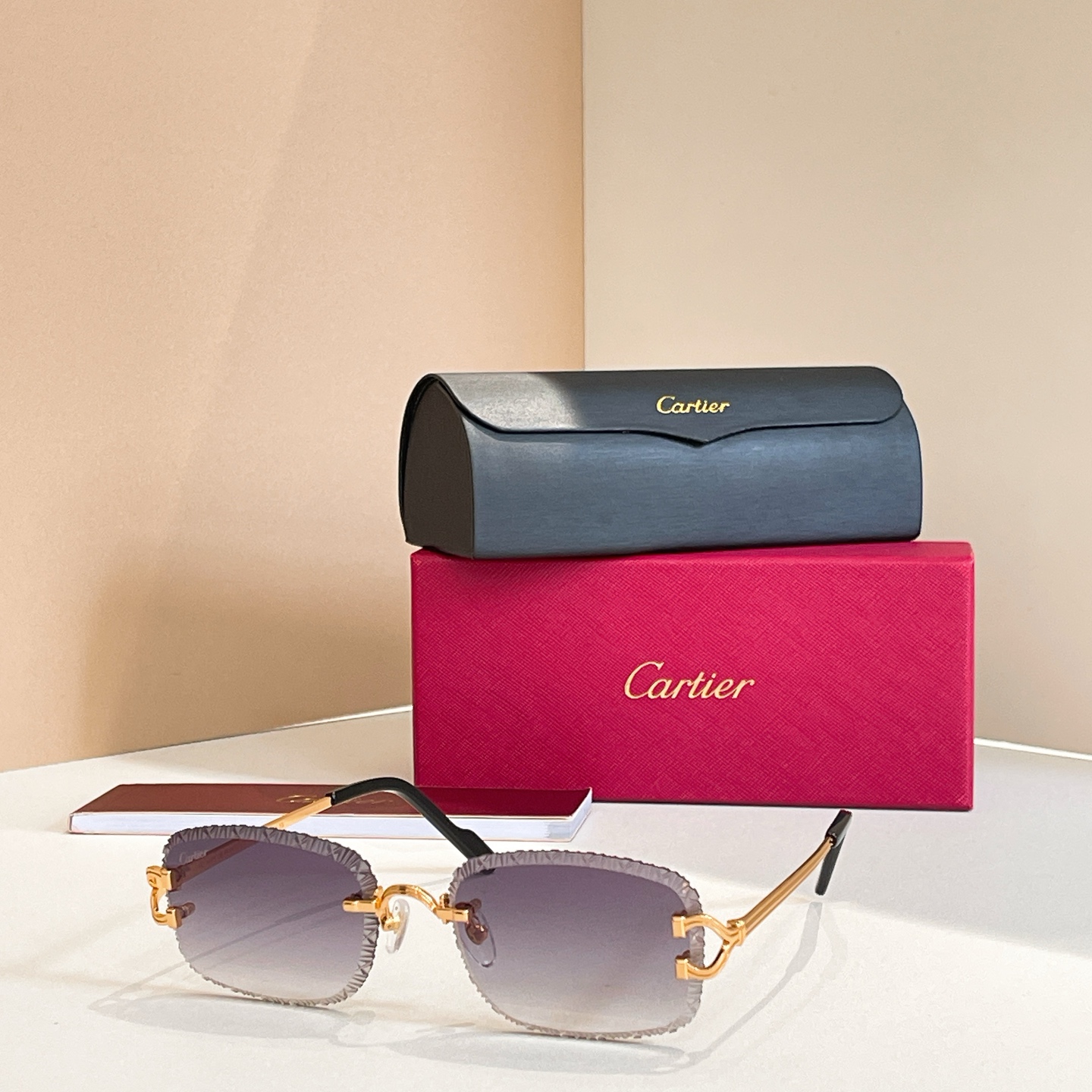 Cartie*✨✨✨MODEL：CT0768S✨✨✨SIZE: 142✨✨✨太阳镜，变色片