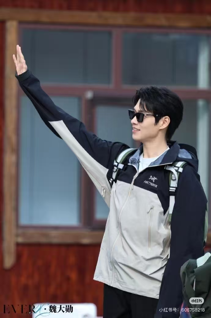 GENTLE MONSTE*🐼🐼🐼MODEL：MATINY🐼🐼🐼SIZE：52口22-133🐼🐼🐼原版开