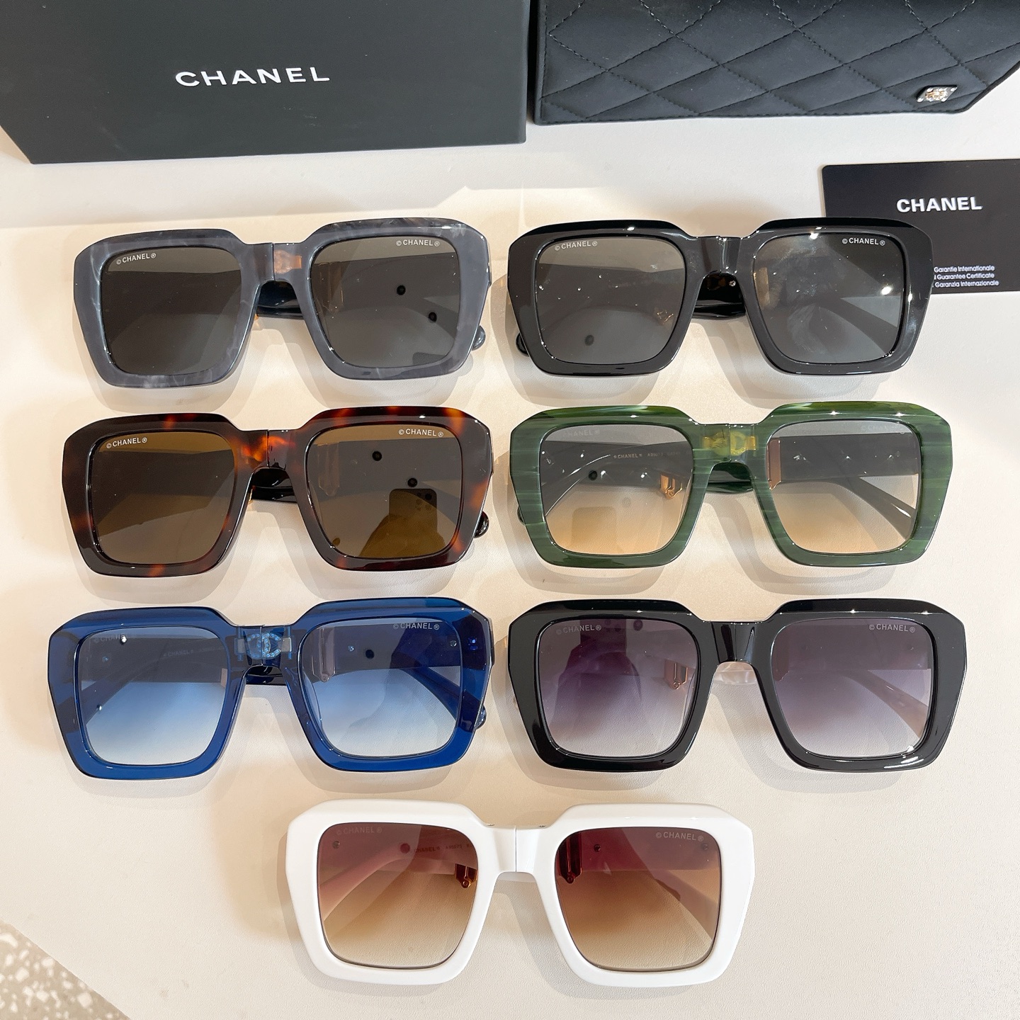 CHANE*🌸🌸🌸MODEL：A95073🌸🌸🌸SIZE：53口23-145🌸🌸🌸折叠款～～