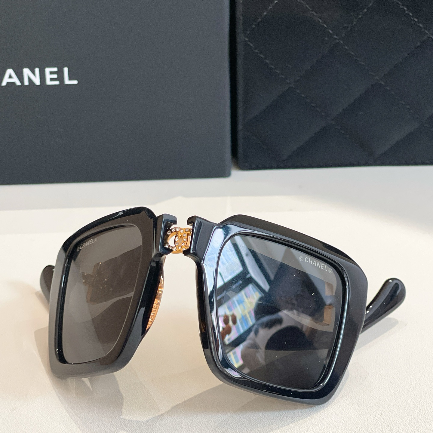 CHANE*🌸🌸🌸MODEL：A95073🌸🌸🌸SIZE：53口23-145🌸🌸🌸折叠款～～