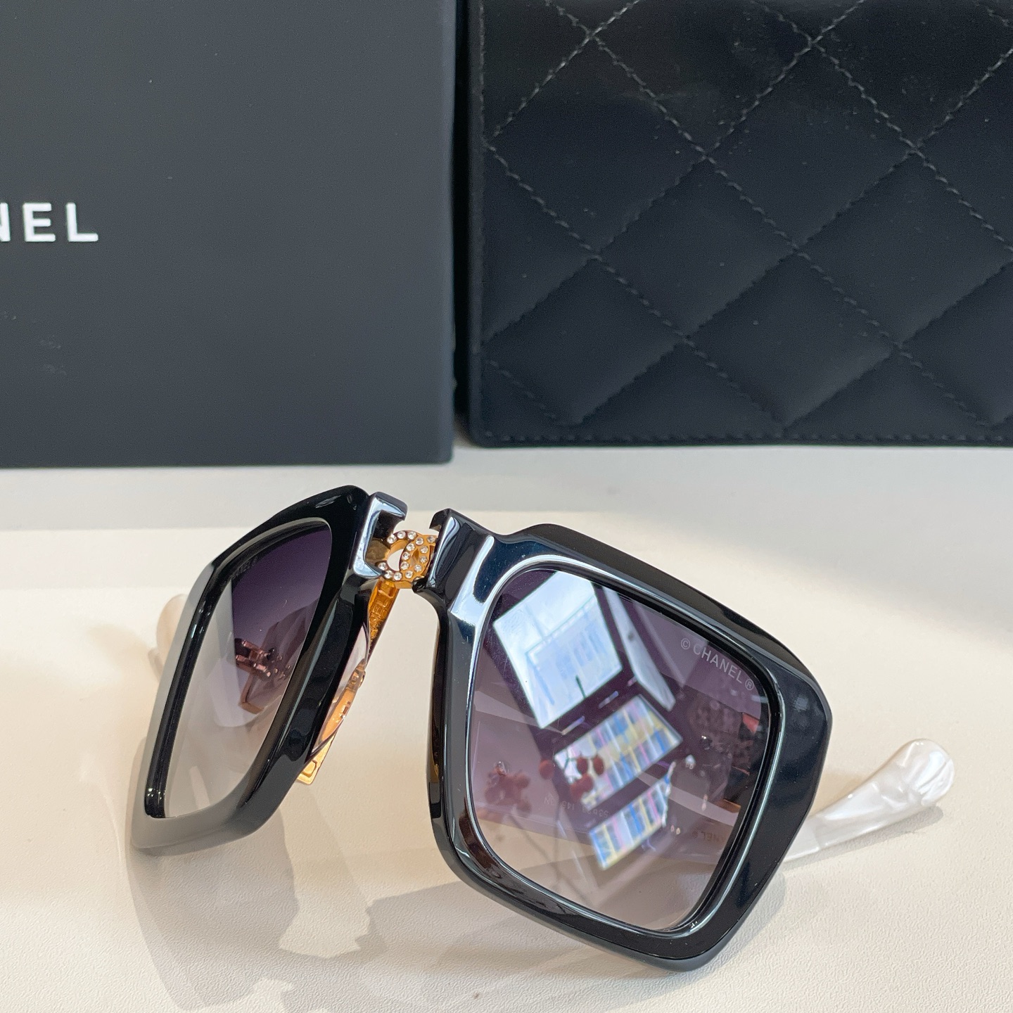 CHANE*🌸🌸🌸MODEL：A95073🌸🌸🌸SIZE：53口23-145🌸🌸🌸折叠款～～