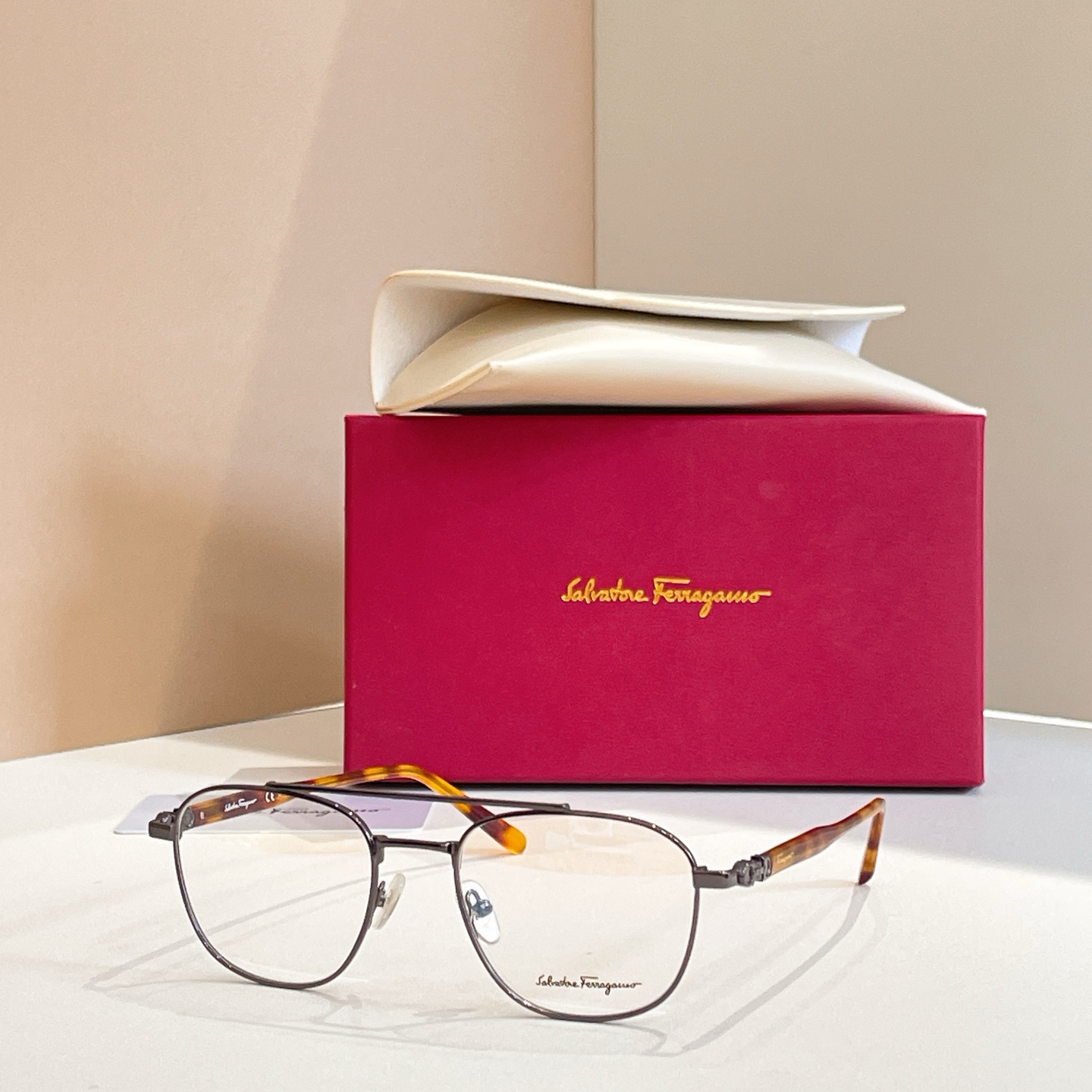 Salvatore ferragam* 菲*拉格慕 💚💚MODEL：SF2183💚💚💚SIZE：52口1